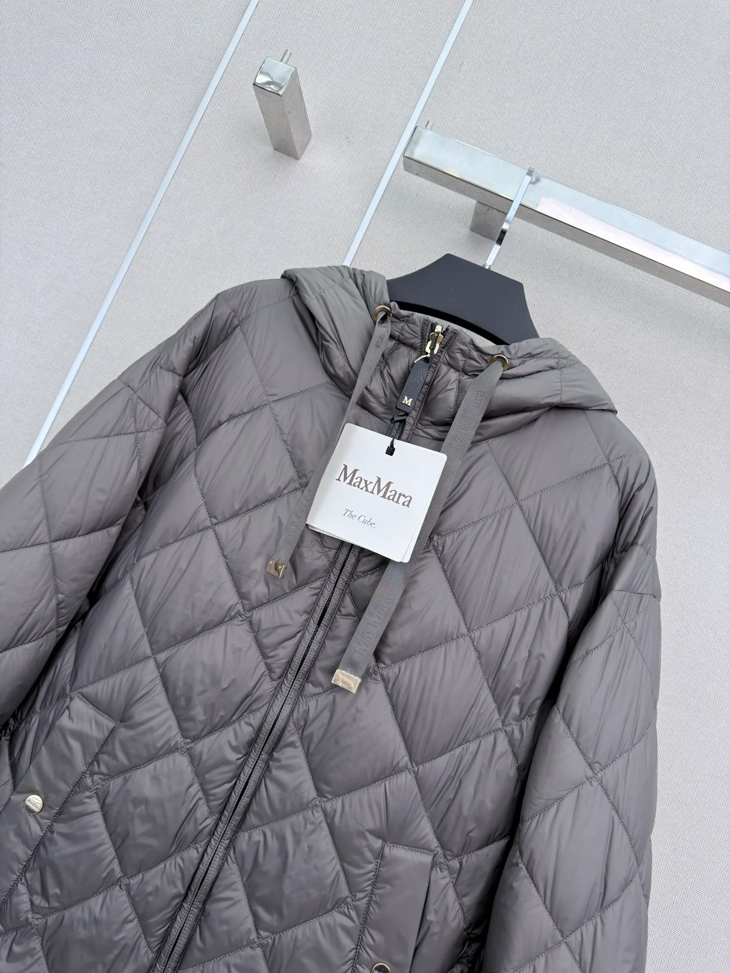 Куртки И Пуховики Женские Max Mara 18108356