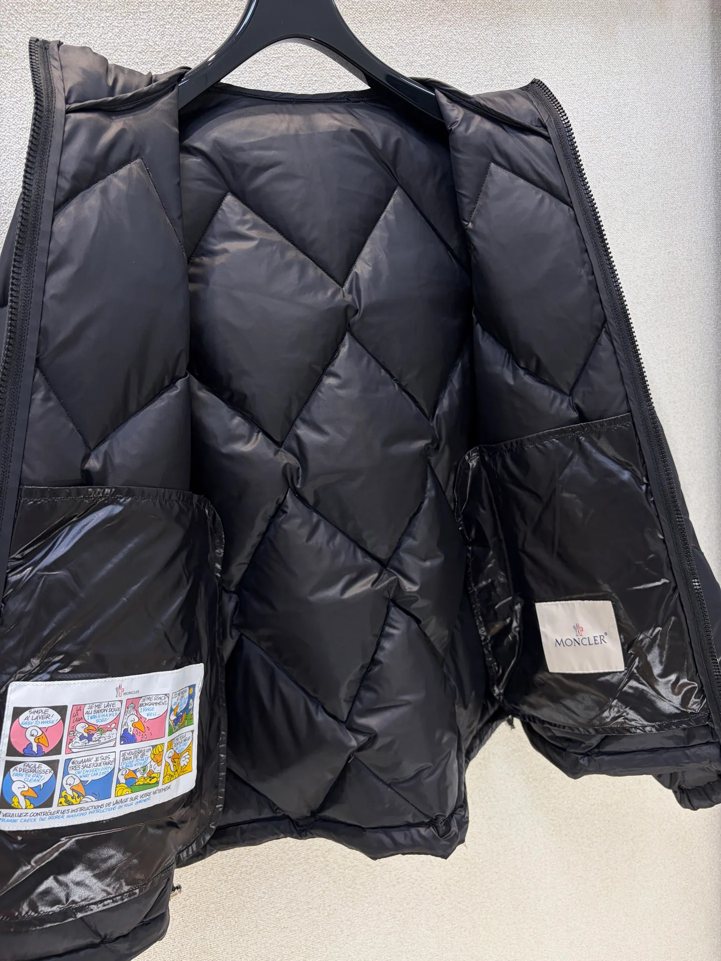 Куртки И Пуховики Женские Moncler 18721628