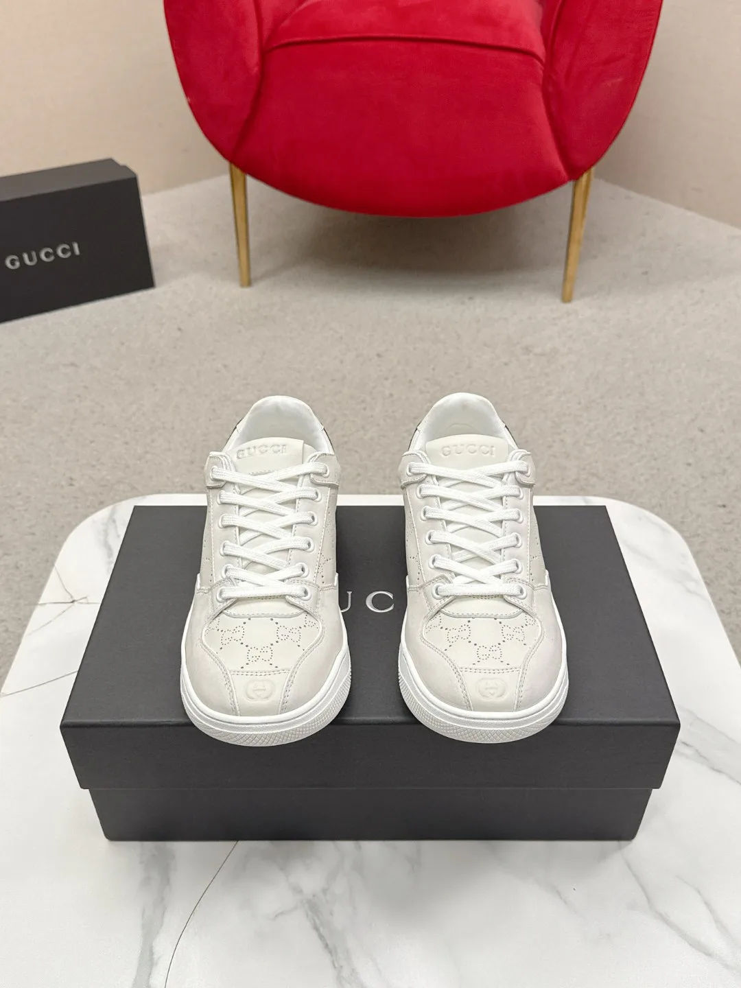 Кроссовки Женские Gucci 19292618