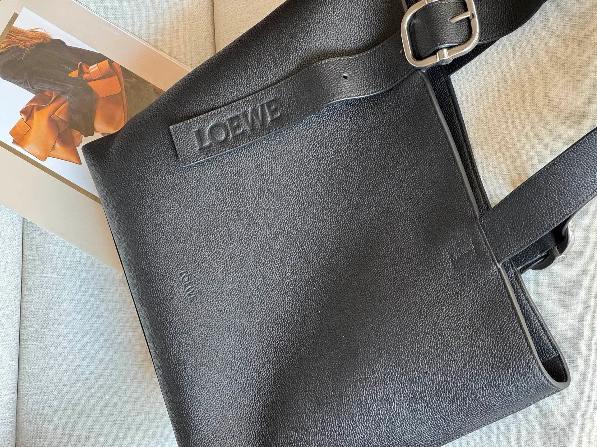 Классические Сумки Женские Loewe 1889676