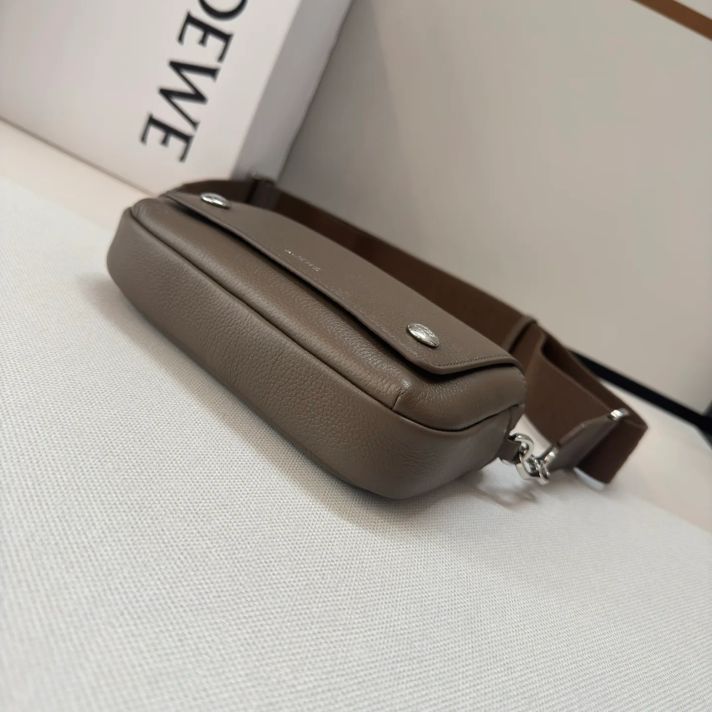 Сумки На Ремне Женские Loewe 11674492