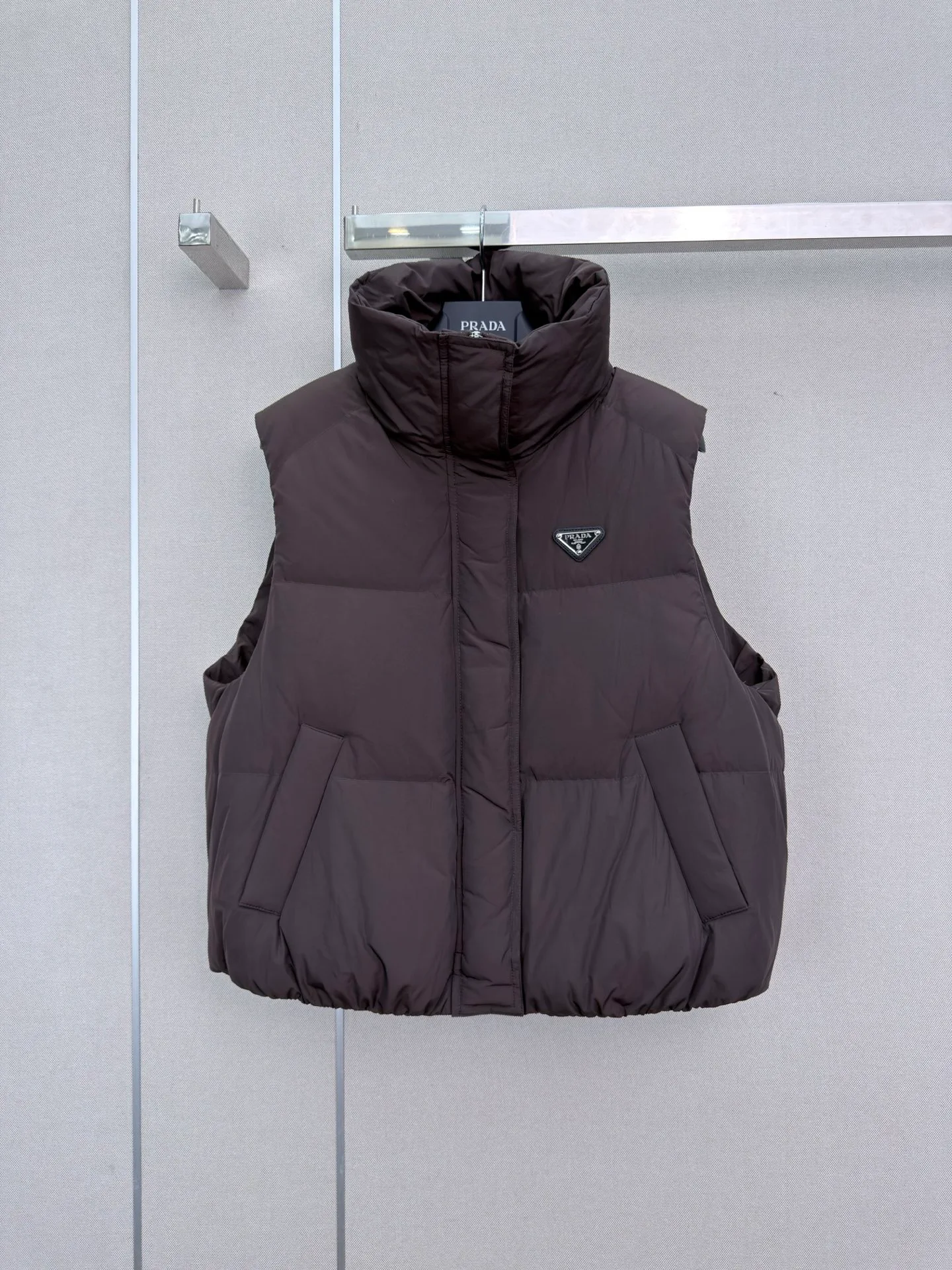 Жилеты Женские Prada 18185783