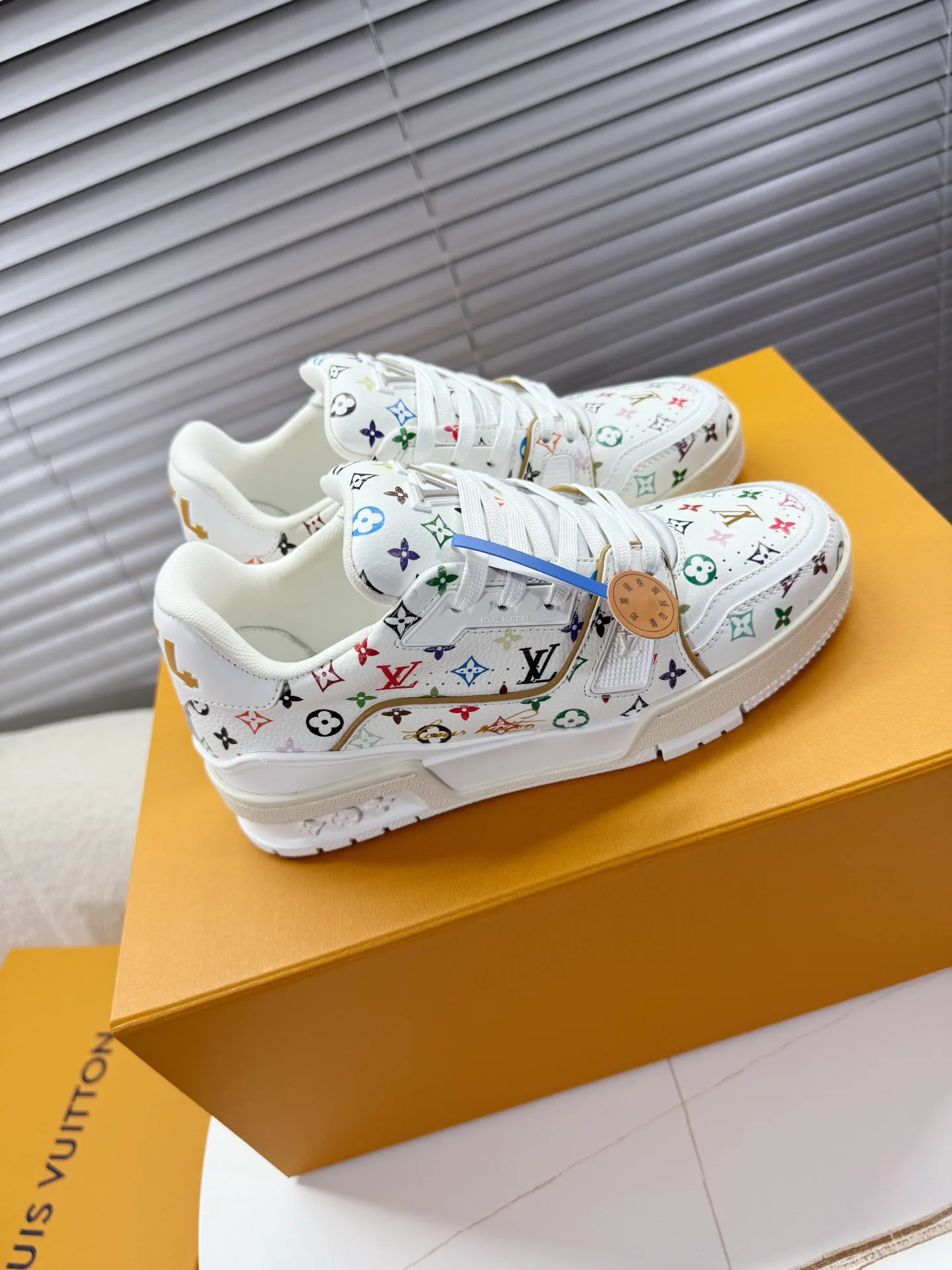 Кроссовки Женские Louis Vuitton 5049252