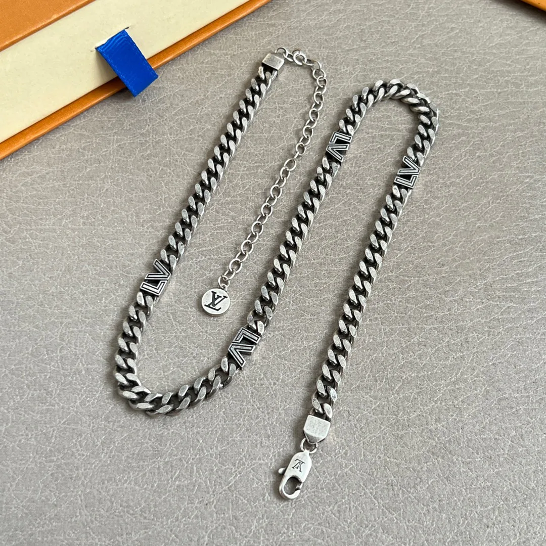 Бижутерия Louis Vuitton 260539