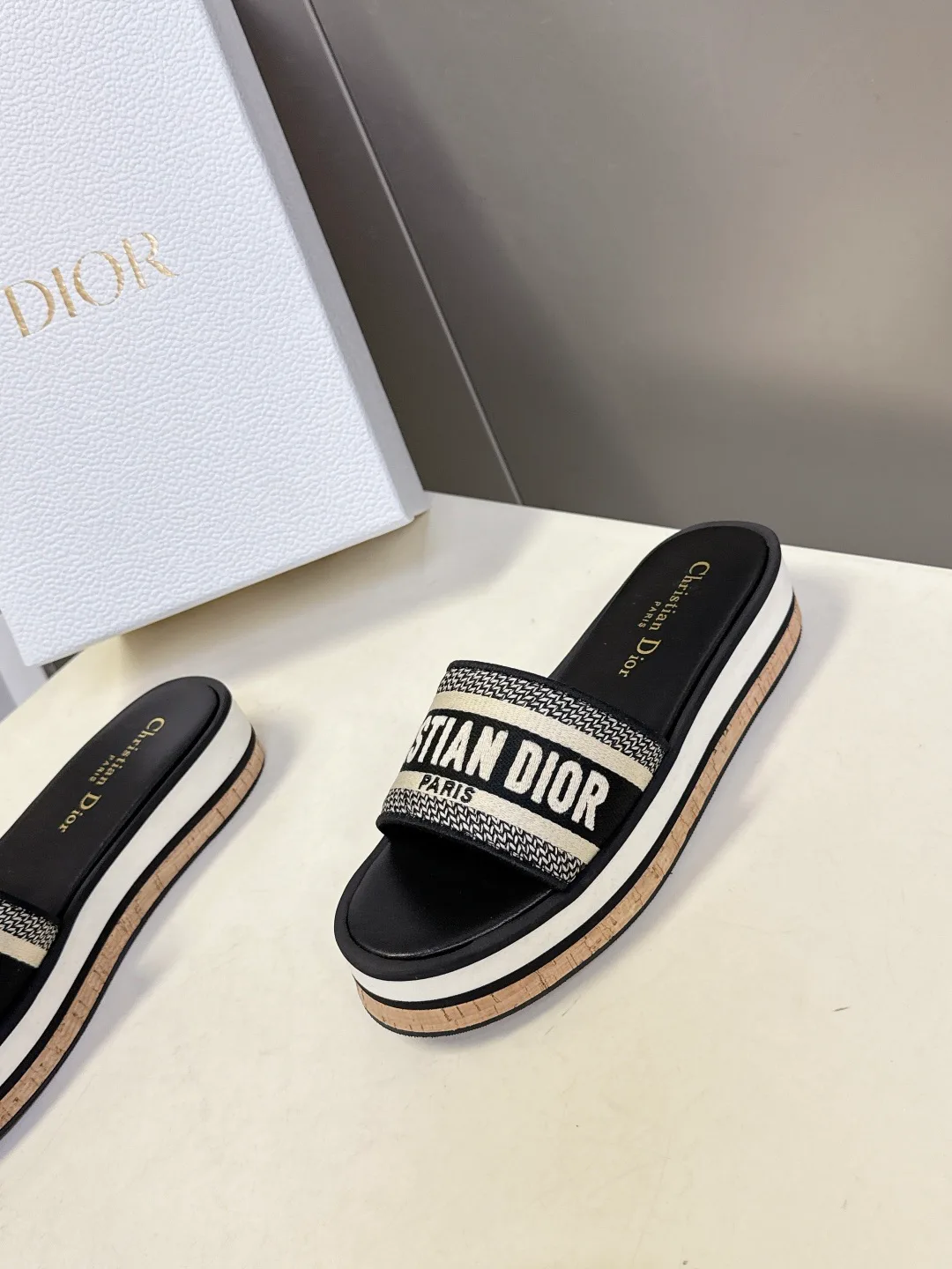 Шлепанцы Женские Christian Dior 4525656