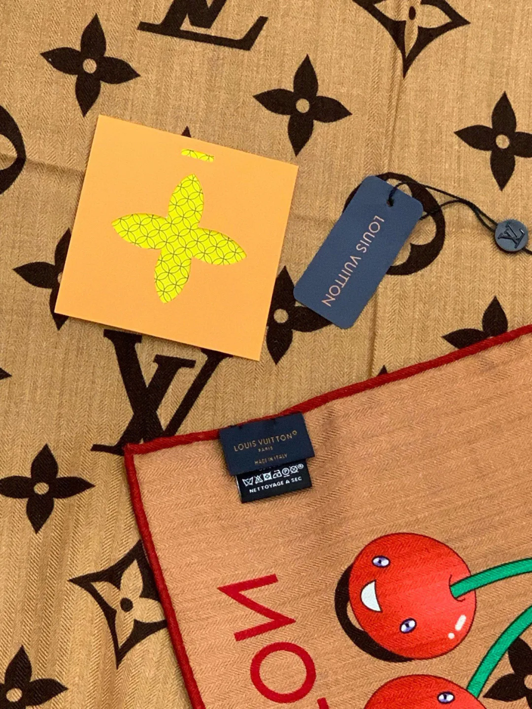 Платки Louis Vuitton 895207