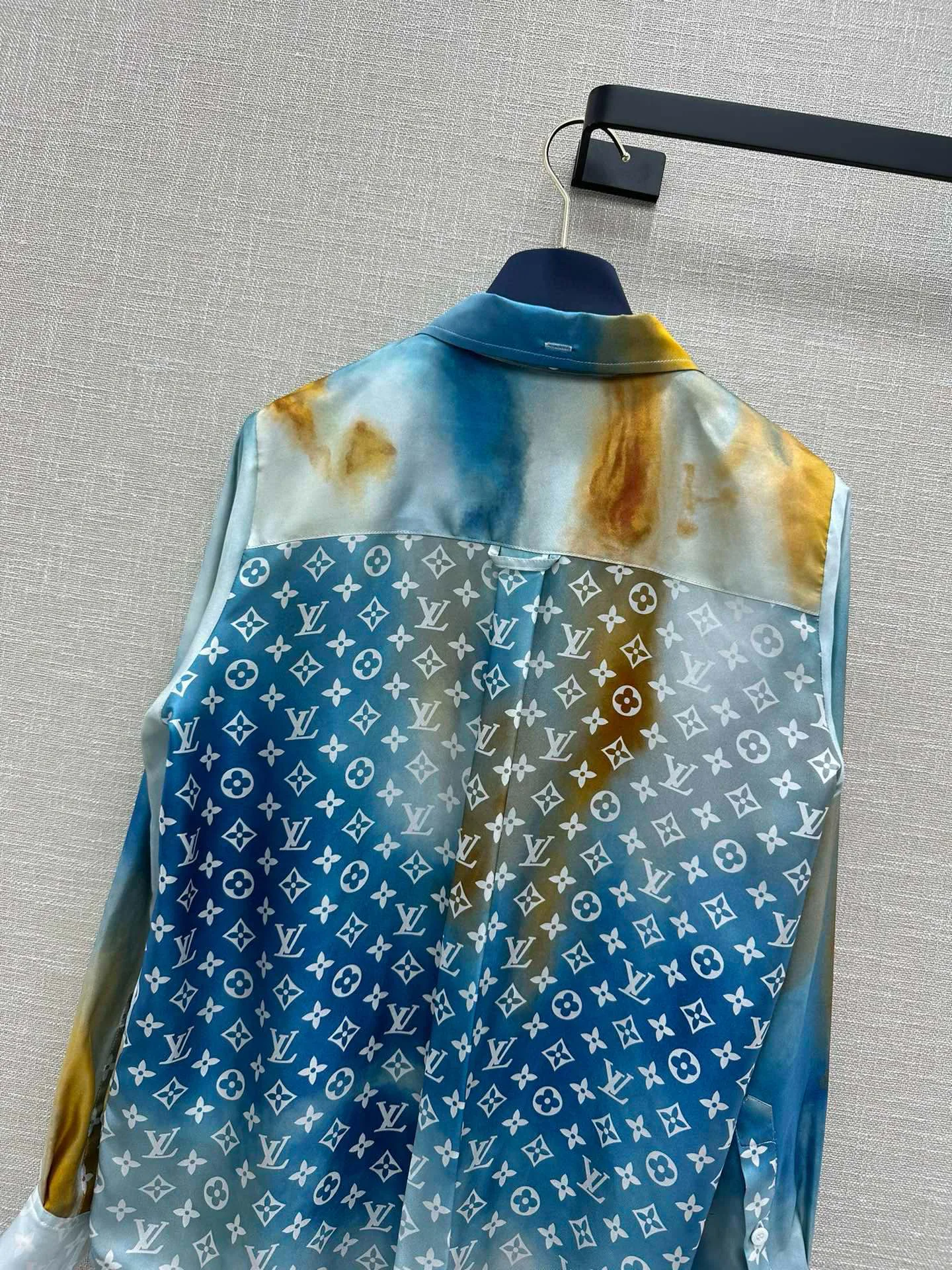 Рубашки Женские Louis Vuitton 9513