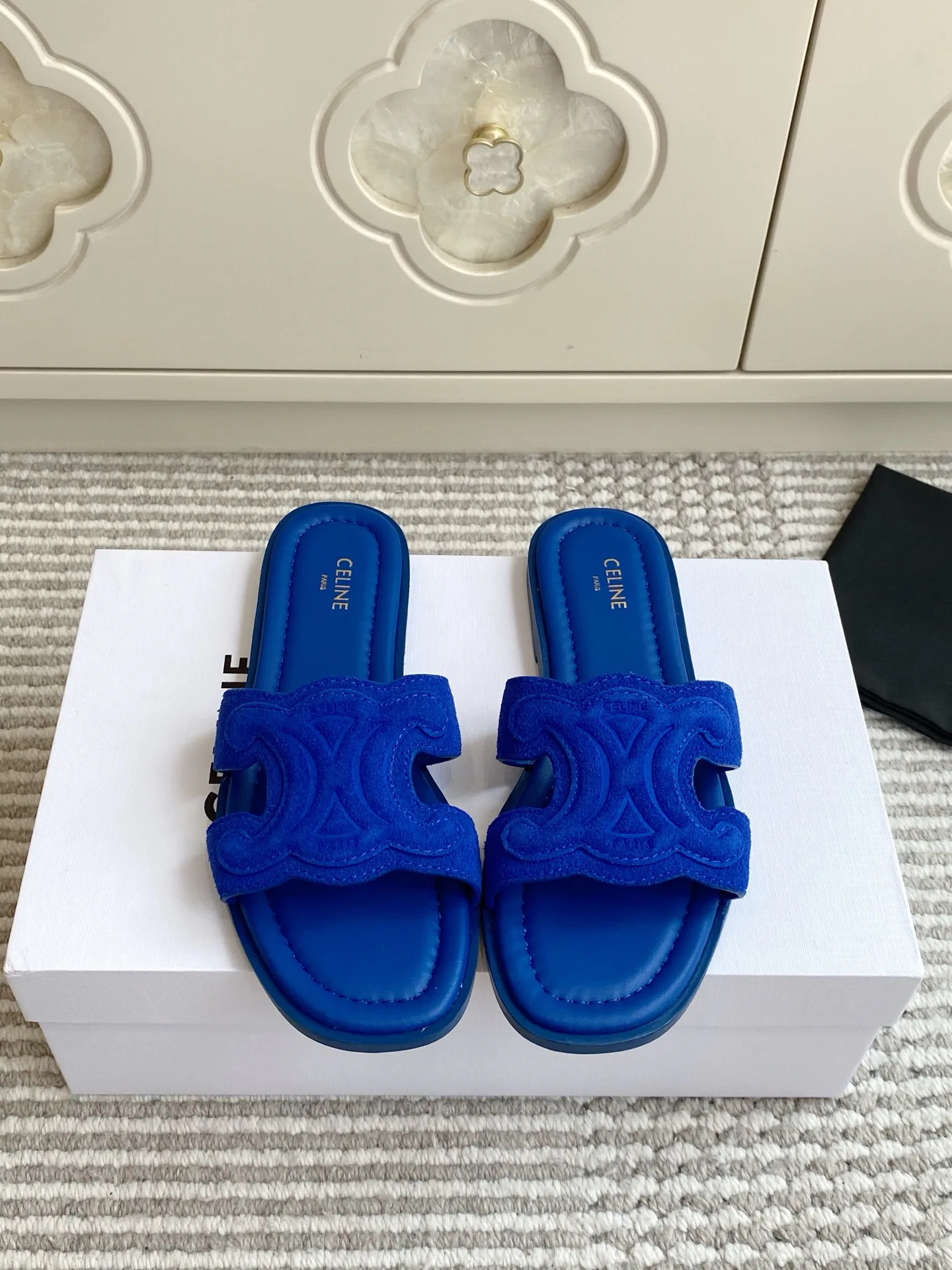 Шлепанцы Женские Celine 17572137