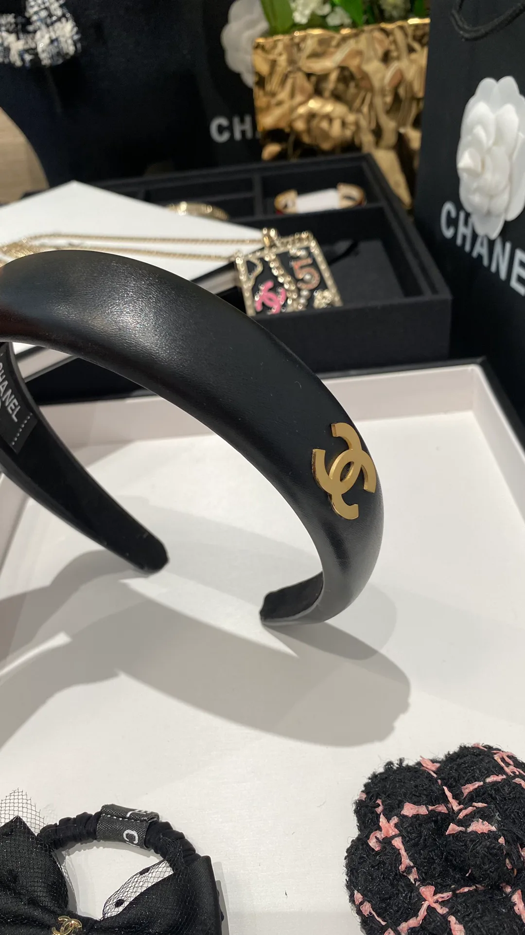 Головные Уборы Chanel 9292097