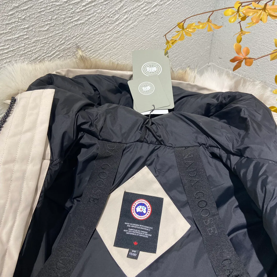 Куртки И Пуховики Мужские Canada Goose 830234