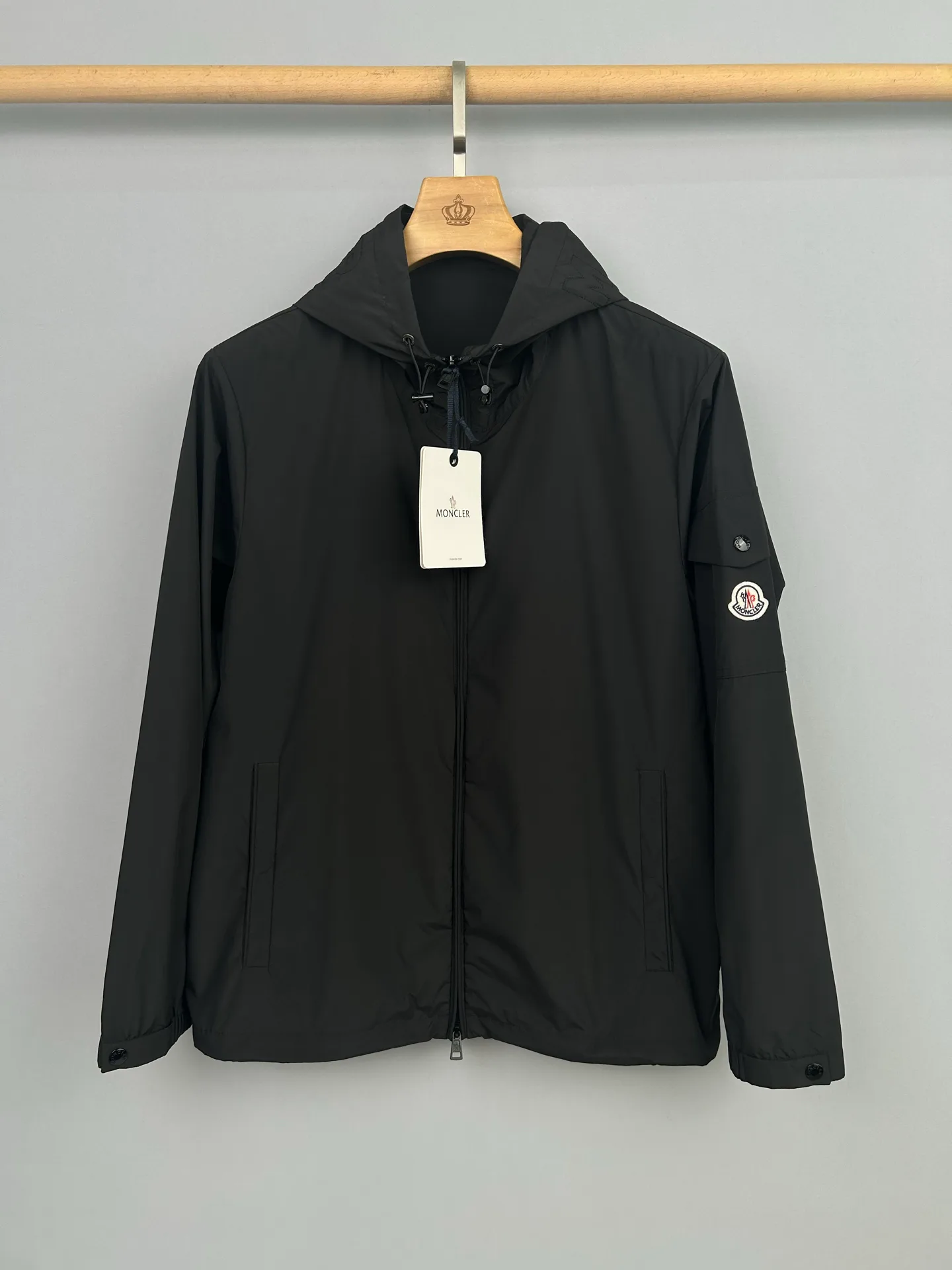 Куртки И Пуховики Мужские Moncler 13137533