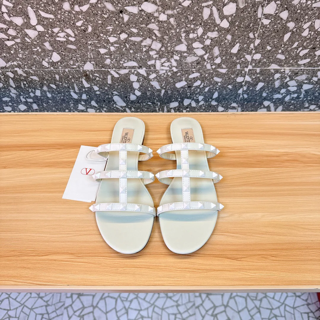 Босоножки Женские Valentino 10994218