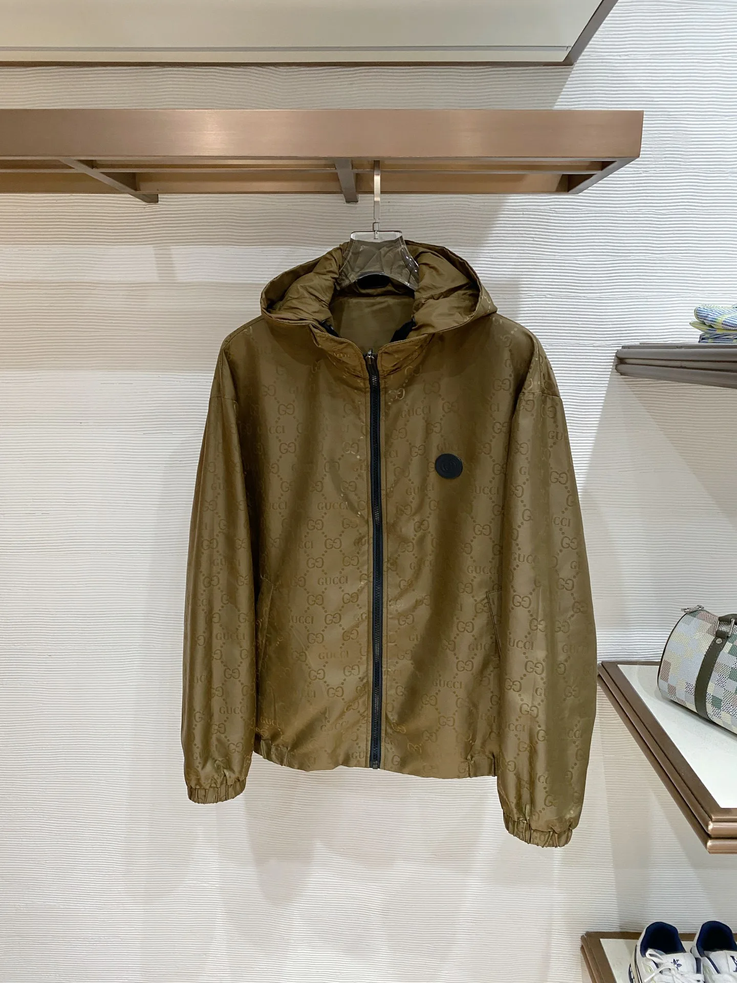 Куртки И Пуховики Мужские Gucci 10300298