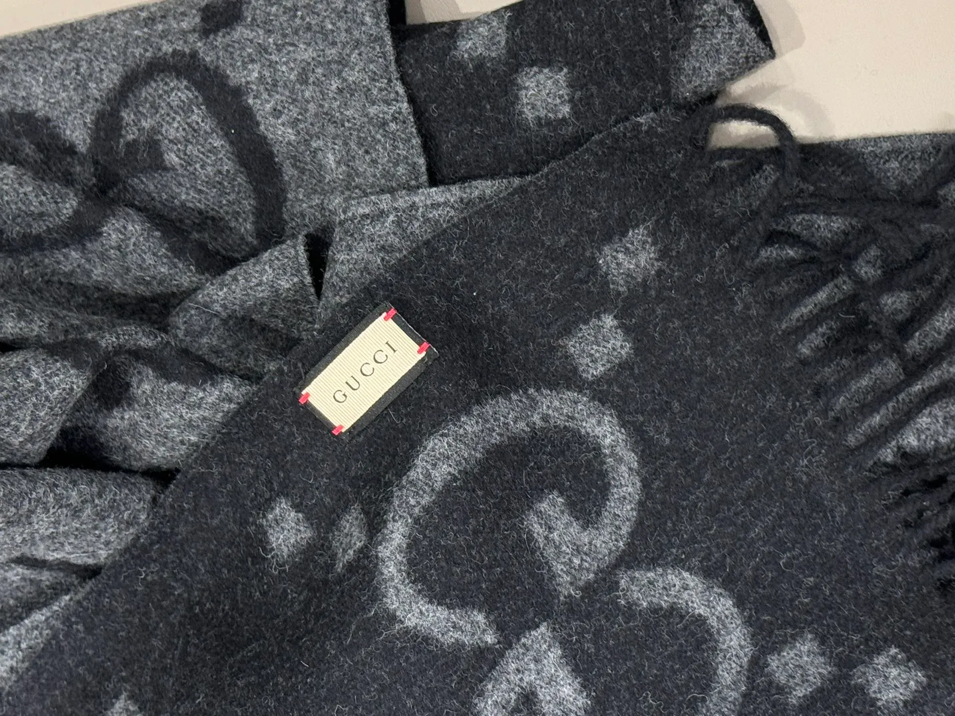 Шарфы Gucci 57103