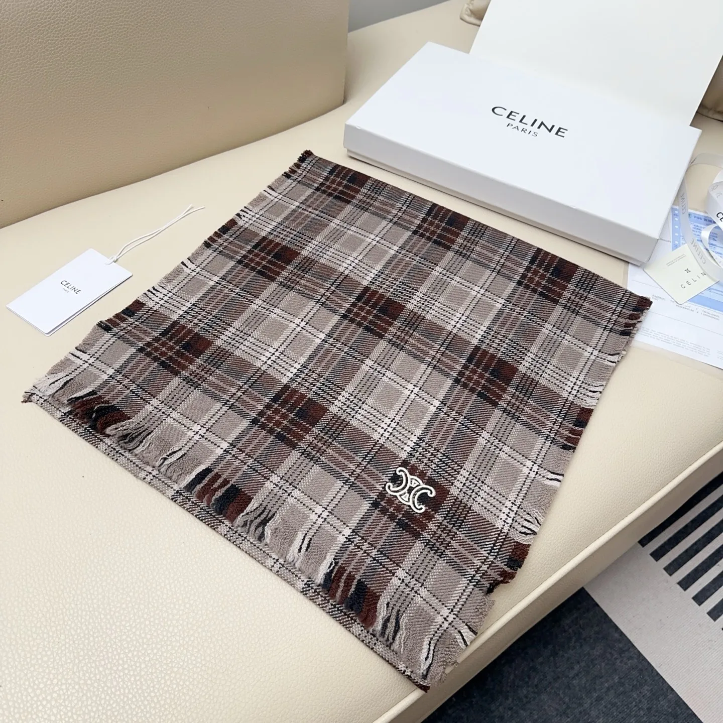 Шарфы Celine 18627346
