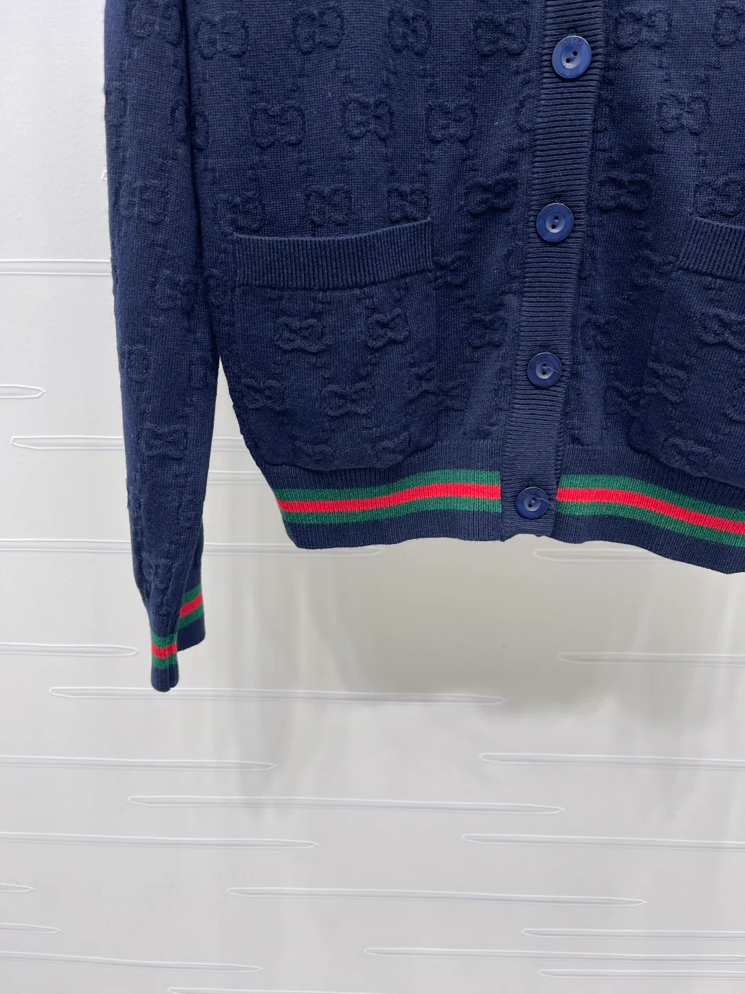 Джемперы И Свитеры Женские Gucci 18038824