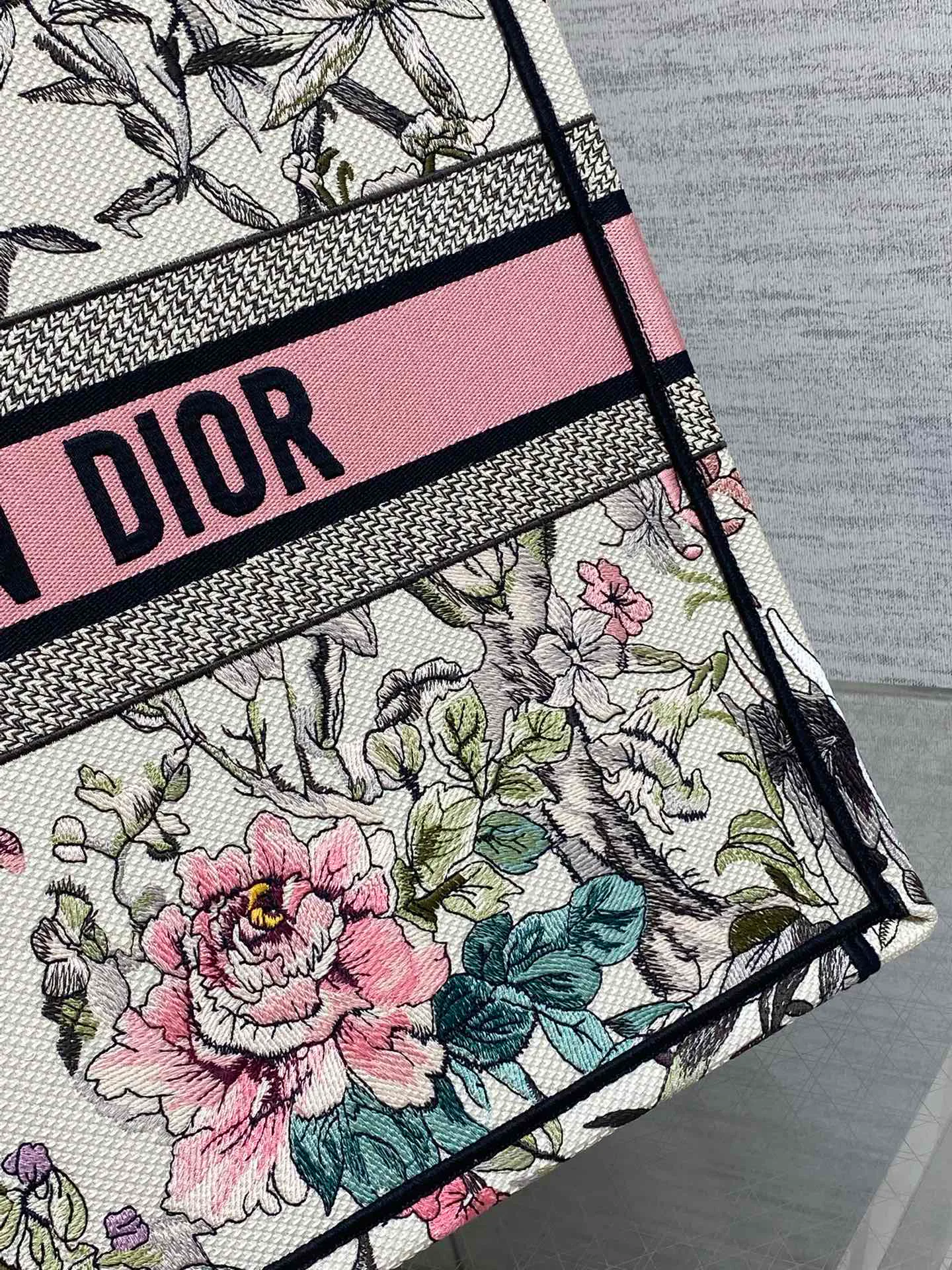 Классические Сумки Женские Christian Dior 11224100