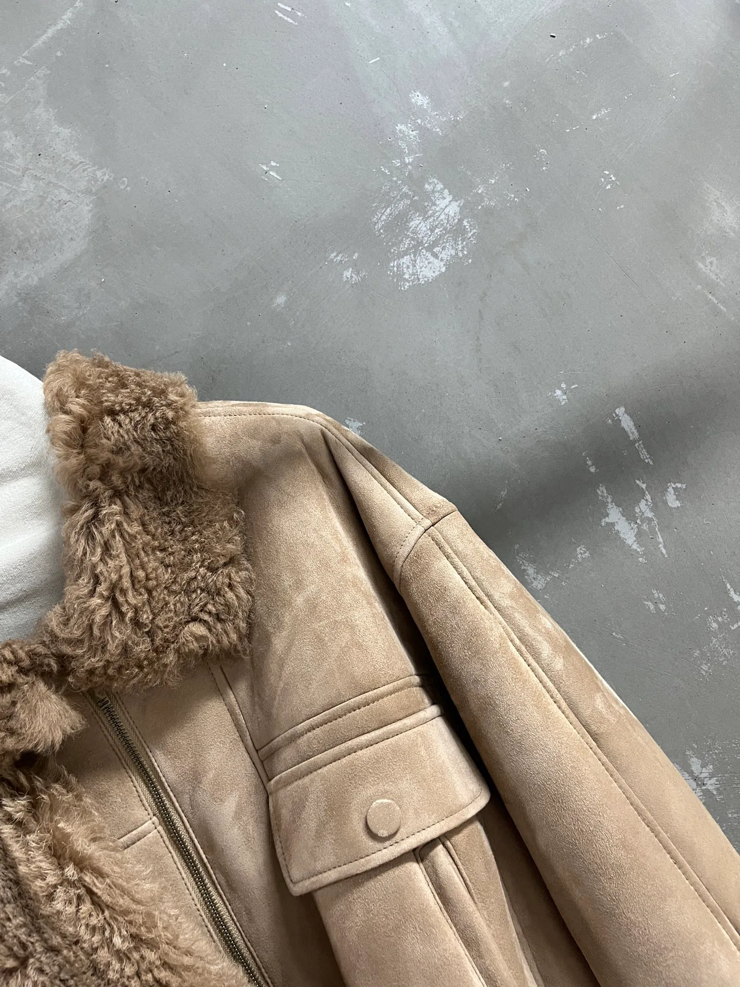 Кожаные Куртки И Дублёнки Женские Saint Laurent 18226800
