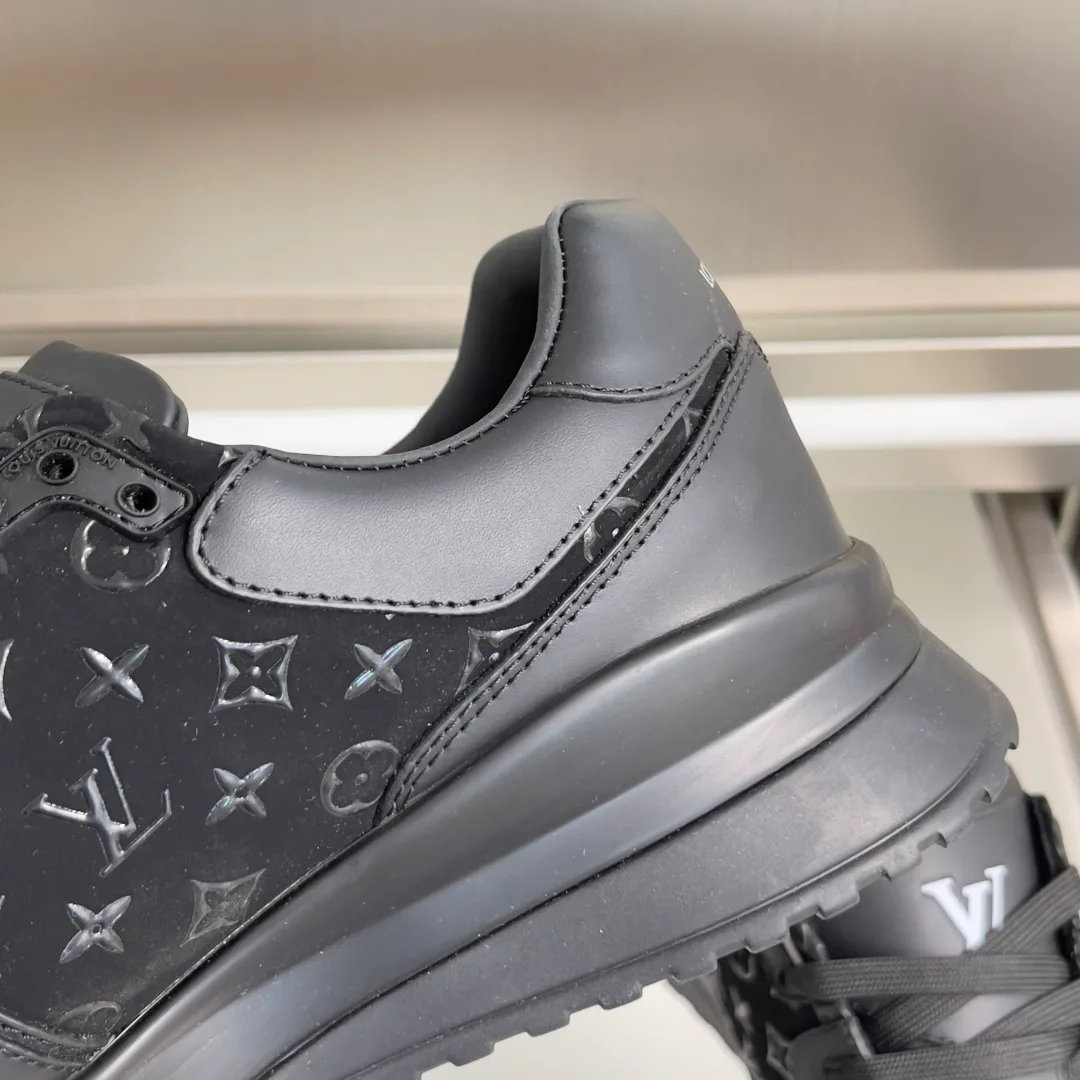 Кроссовки Мужские Louis Vuitton 931039