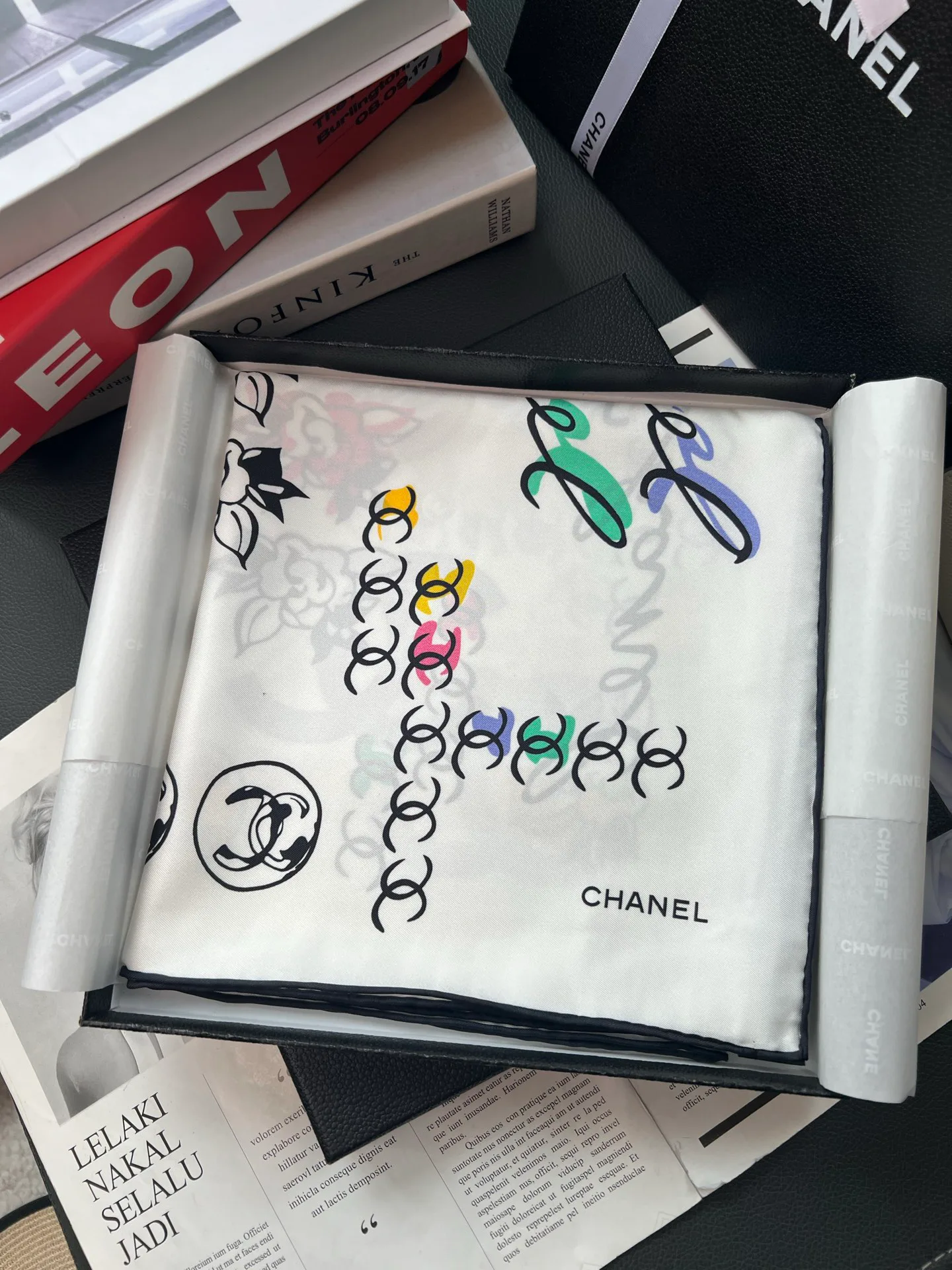 Платки Chanel 13855835