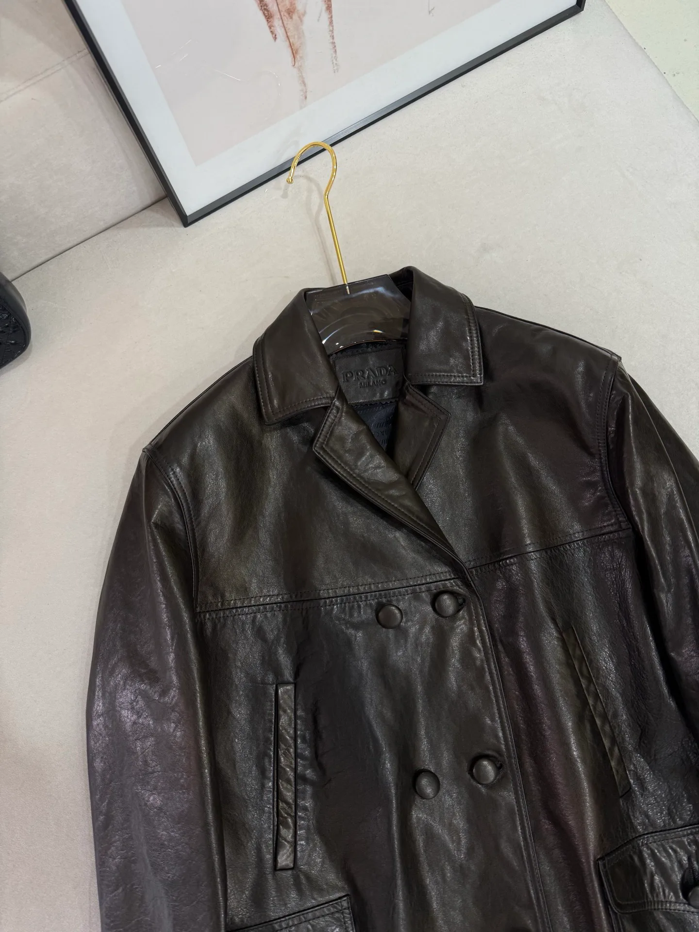 Кожаные Куртки И Дублёнки Женские Prada 18662263