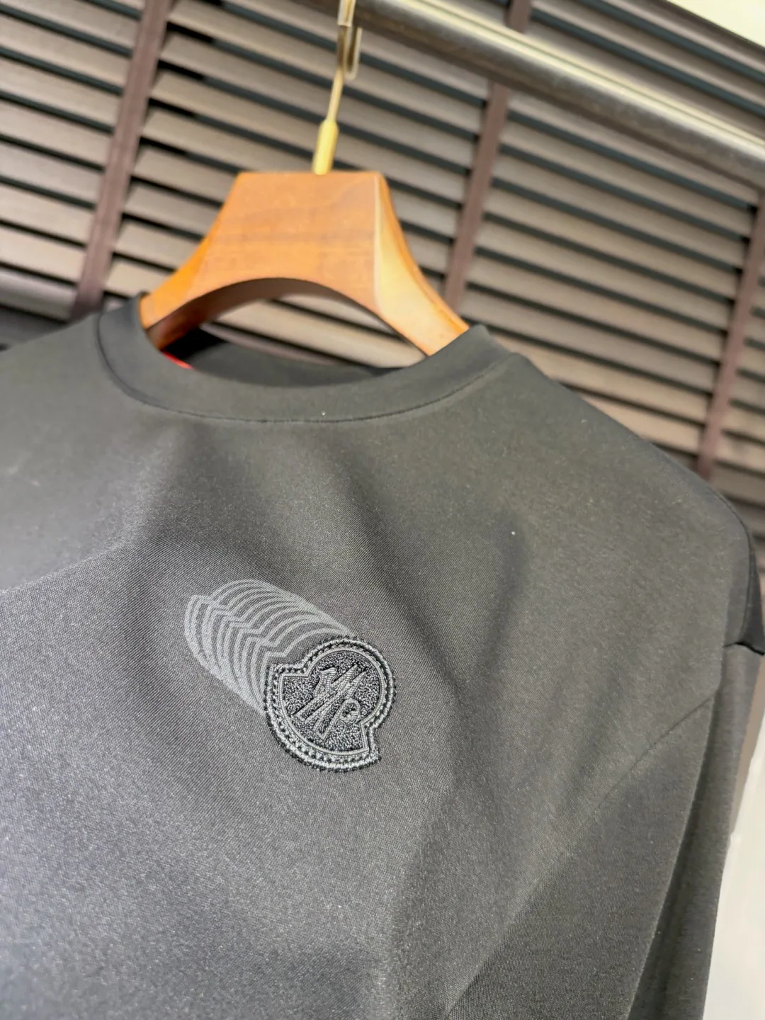 Футболки Женские Moncler 17943959