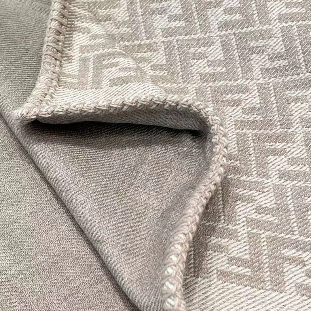 Шарфы Fendi 1669487
