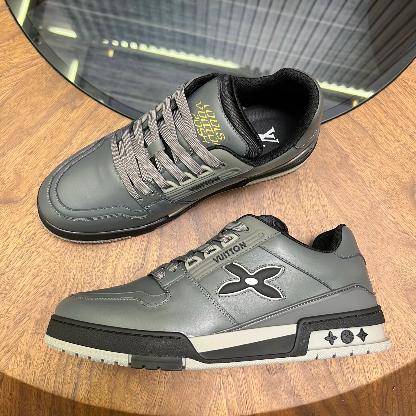 Кроссовки Мужские Louis Vuitton 82698