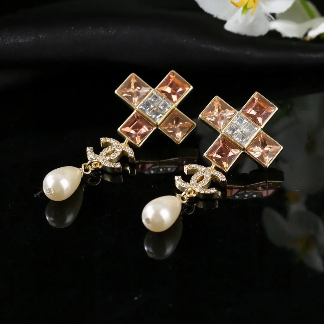 Бижутерия Chanel 18306306