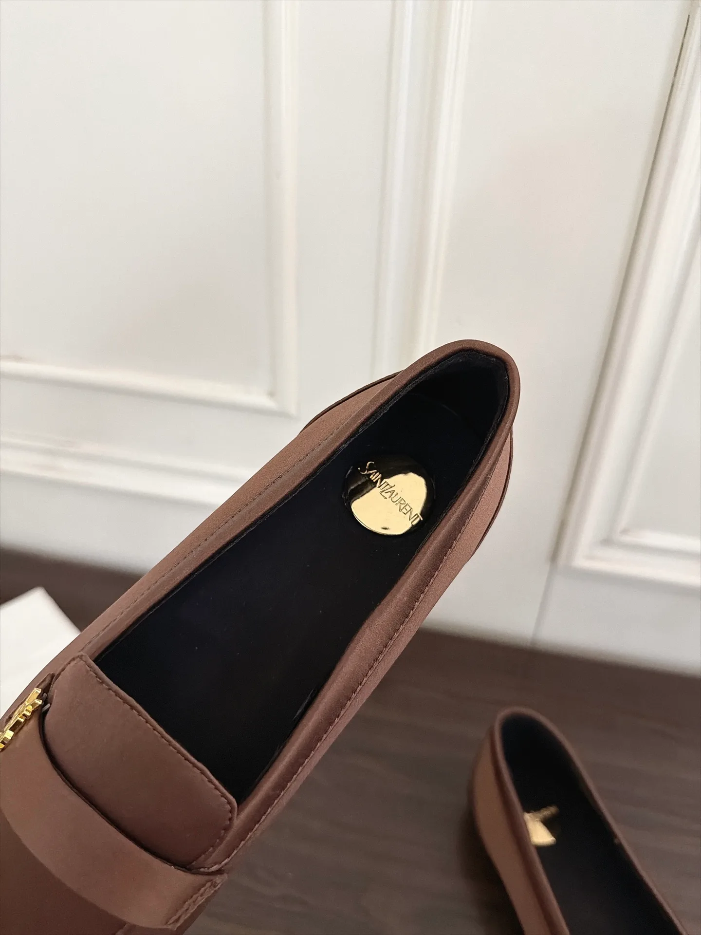 Лоферы И Мокасины Женские Saint Laurent 18700021