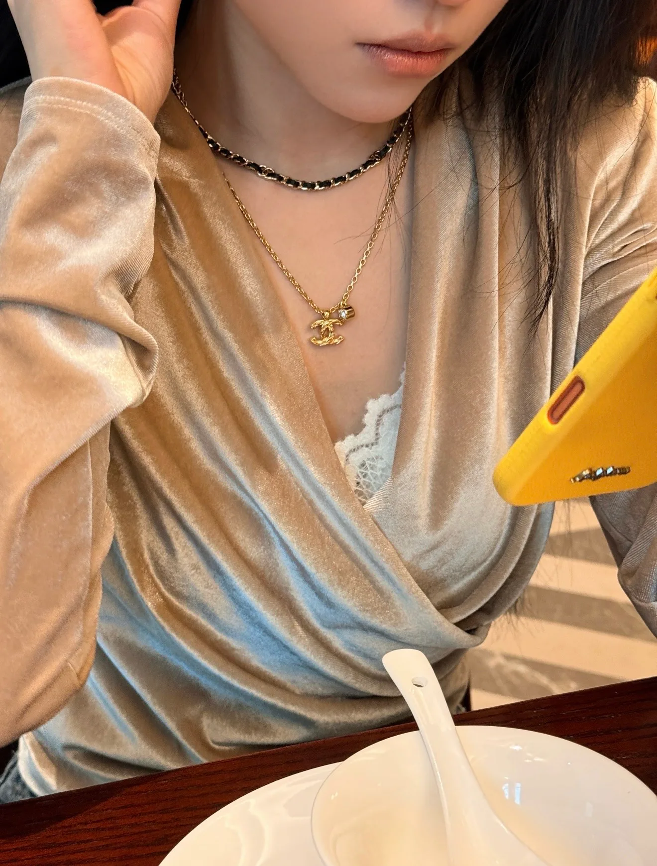Бижутерия Chanel 11408451