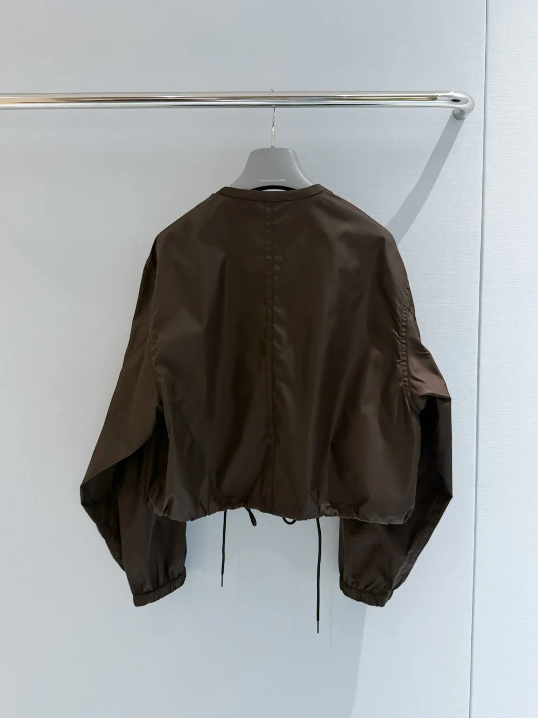 Куртки И Пуховики Женские Prada 18487904