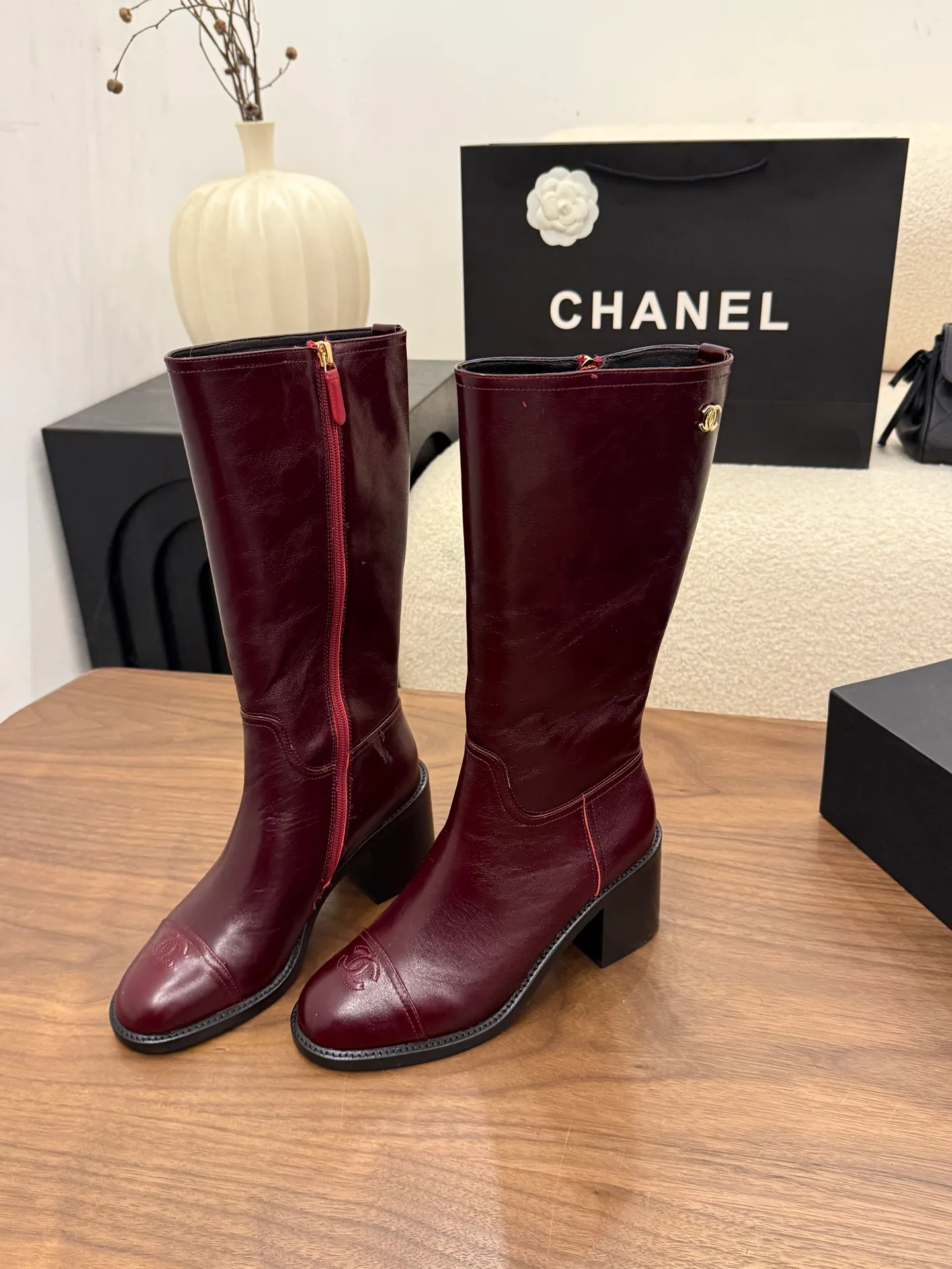 Сапоги Женские Chanel 18223585