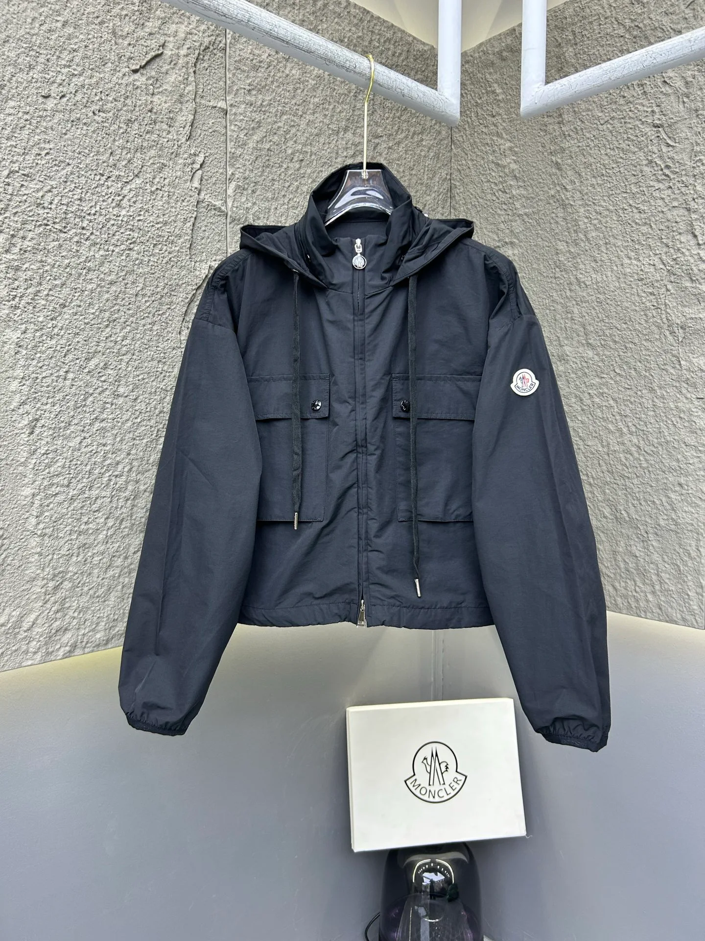 Куртки И Пуховики Женские Moncler 11317730