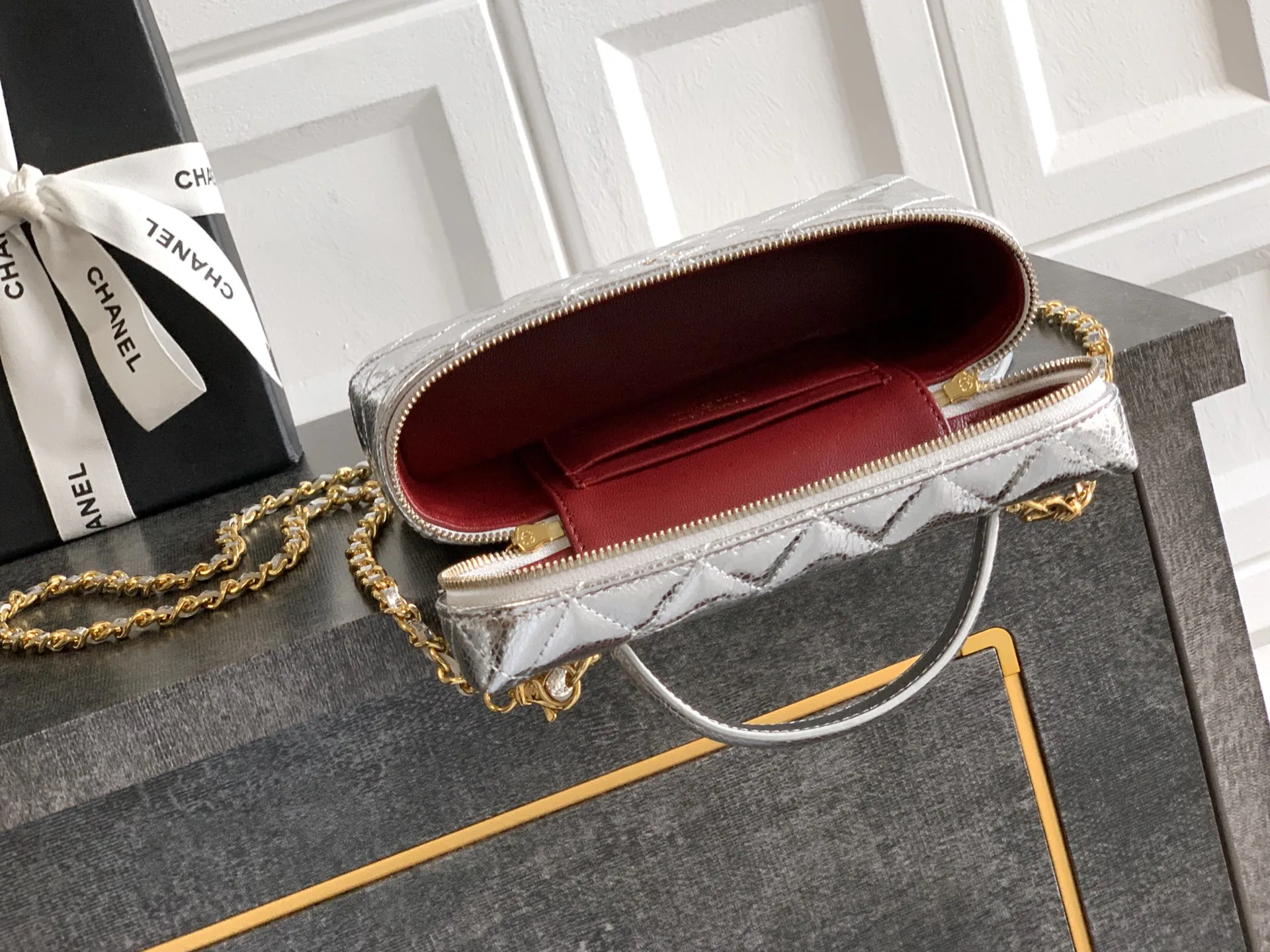 Классические Сумки Женские Chanel 12779075