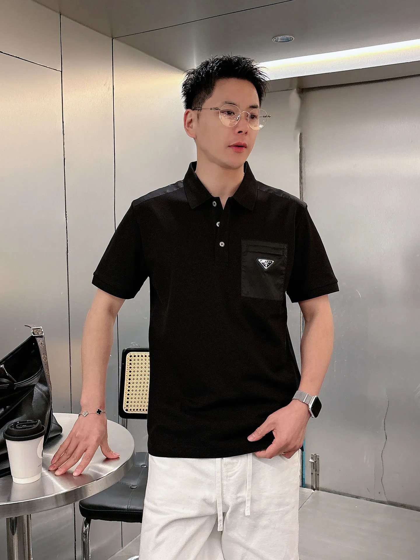 Рубашки Мужские Prada 12188514