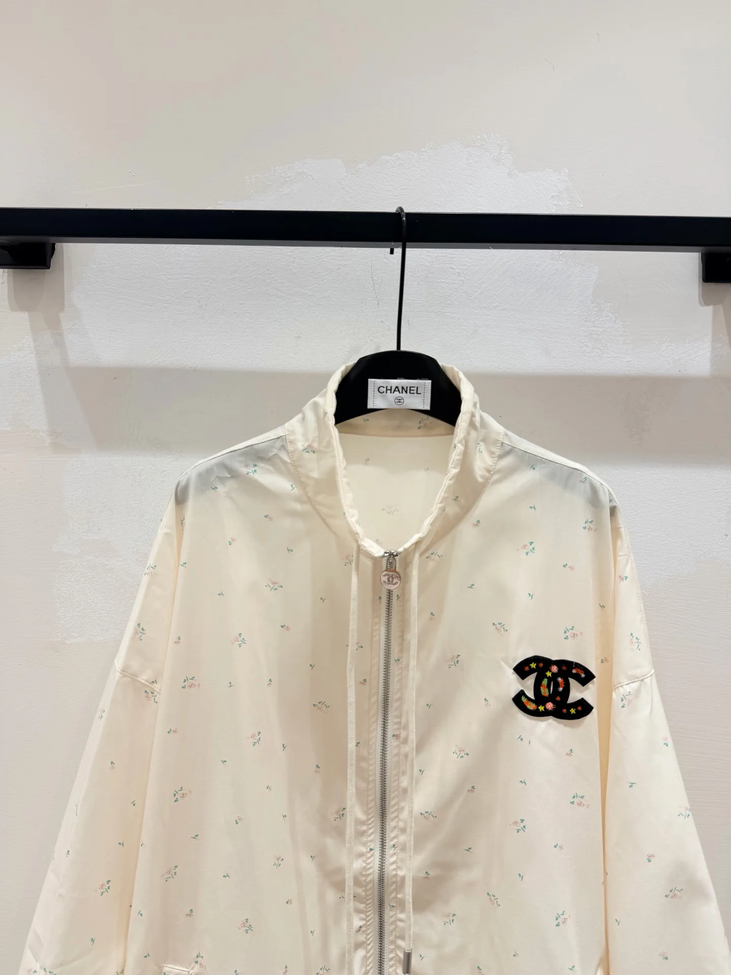 Жакеты Женские Chanel 11672101