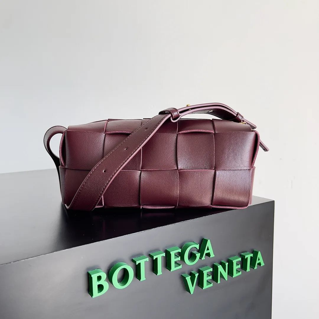 Сумки На Ремне Женские Bottega Veneta 18161086