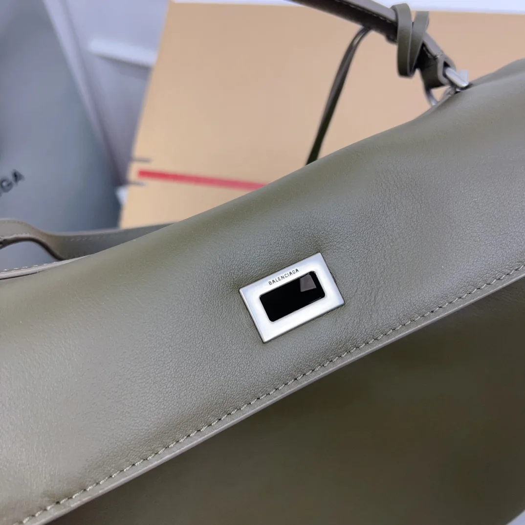 Классические Сумки Женские Balenciaga 11872230