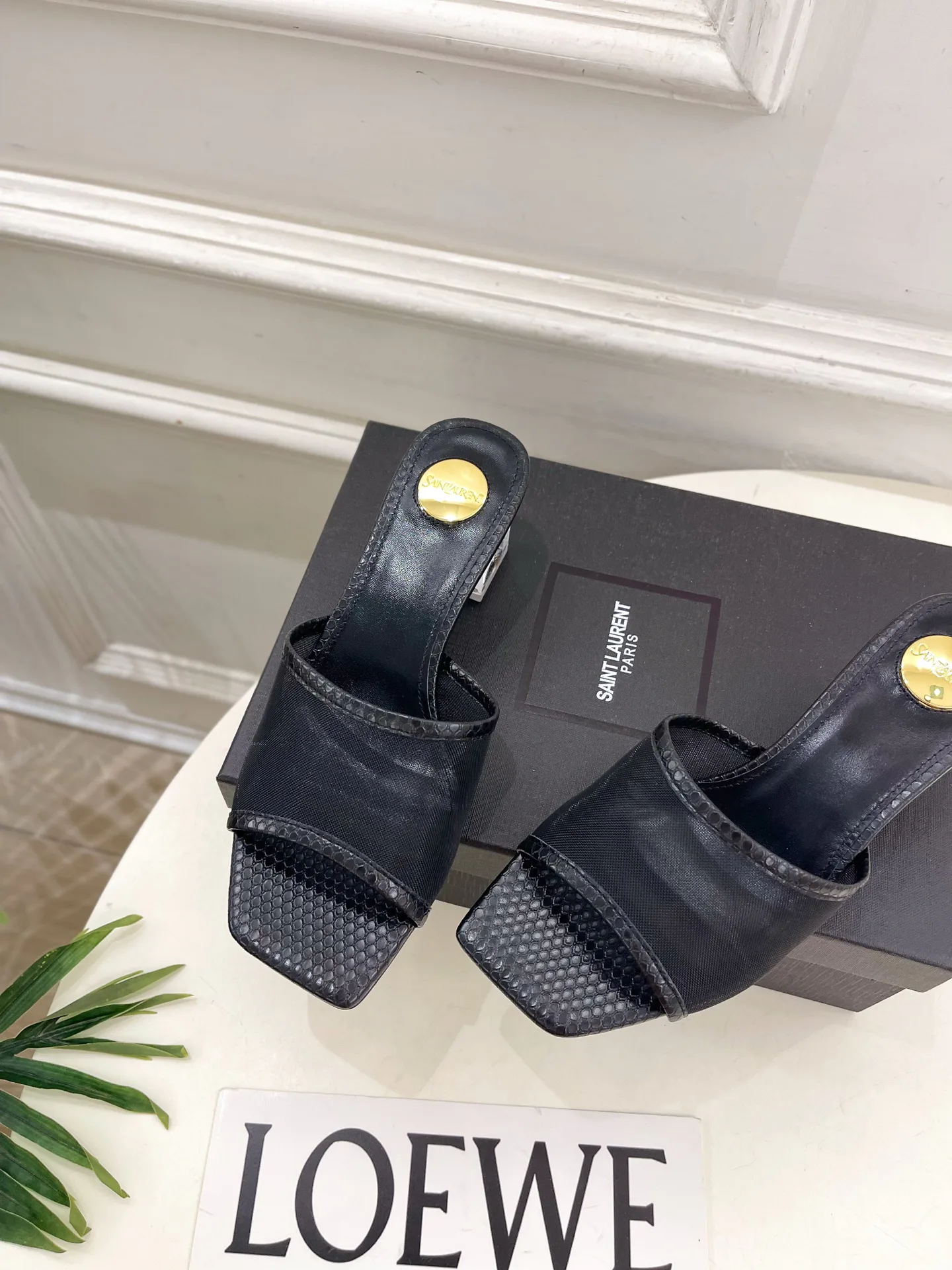 Босоножки Женские Saint Laurent 17506897