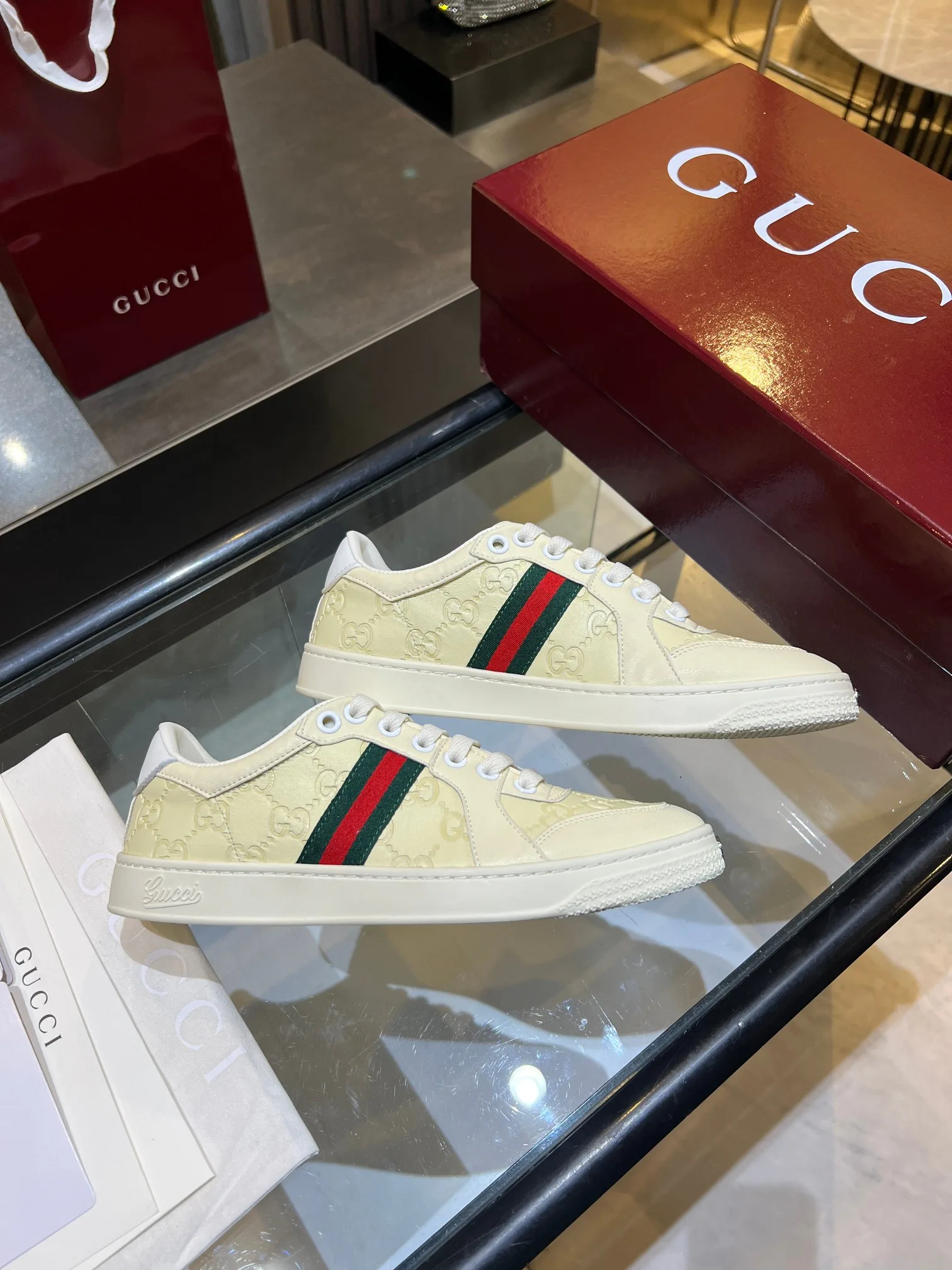 Кроссовки Женские Gucci 17131960