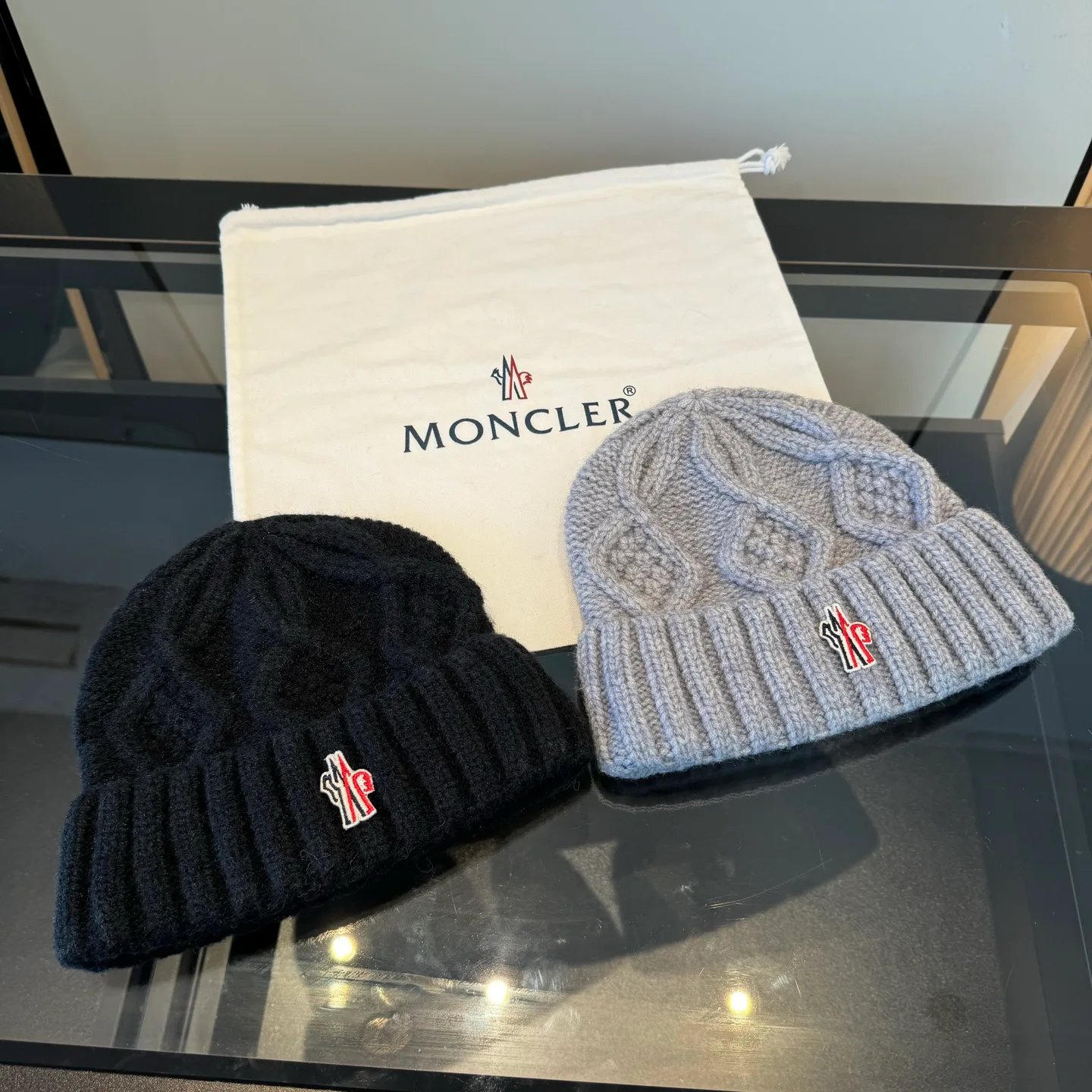 Головные Уборы Moncler 240468