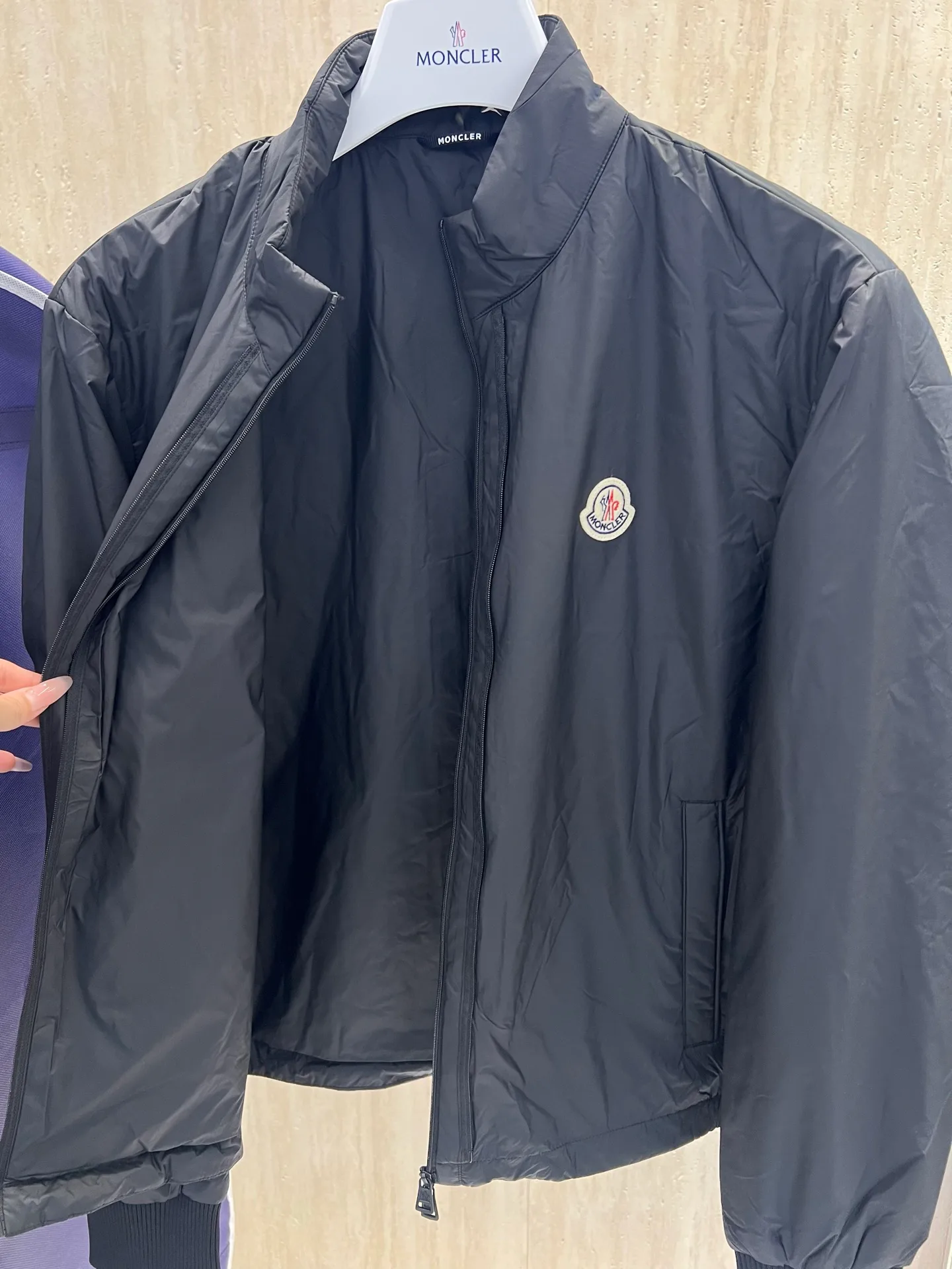 Куртки И Пуховики Женские Moncler 18264467