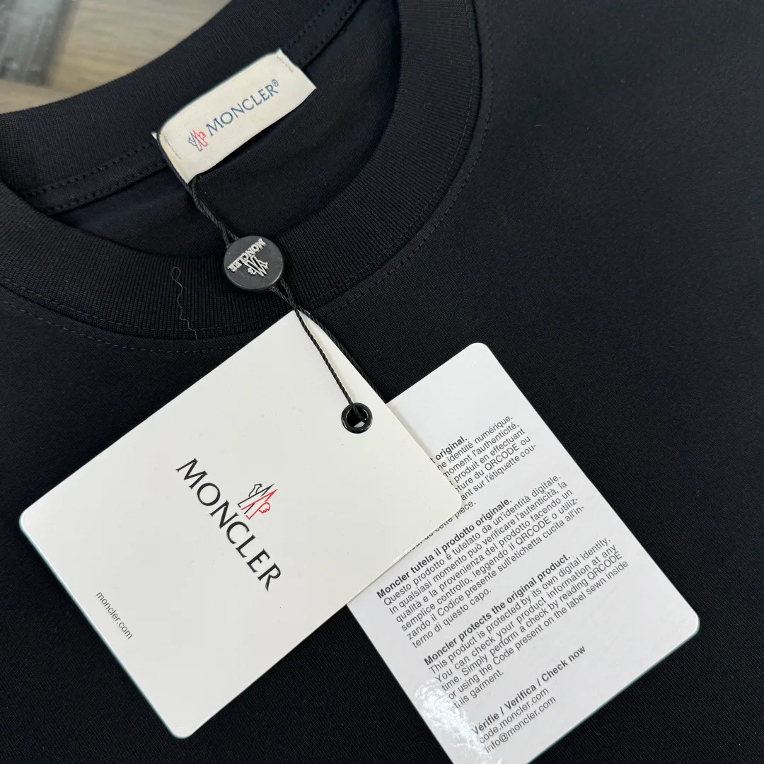 Футболки Женские Moncler 11668079