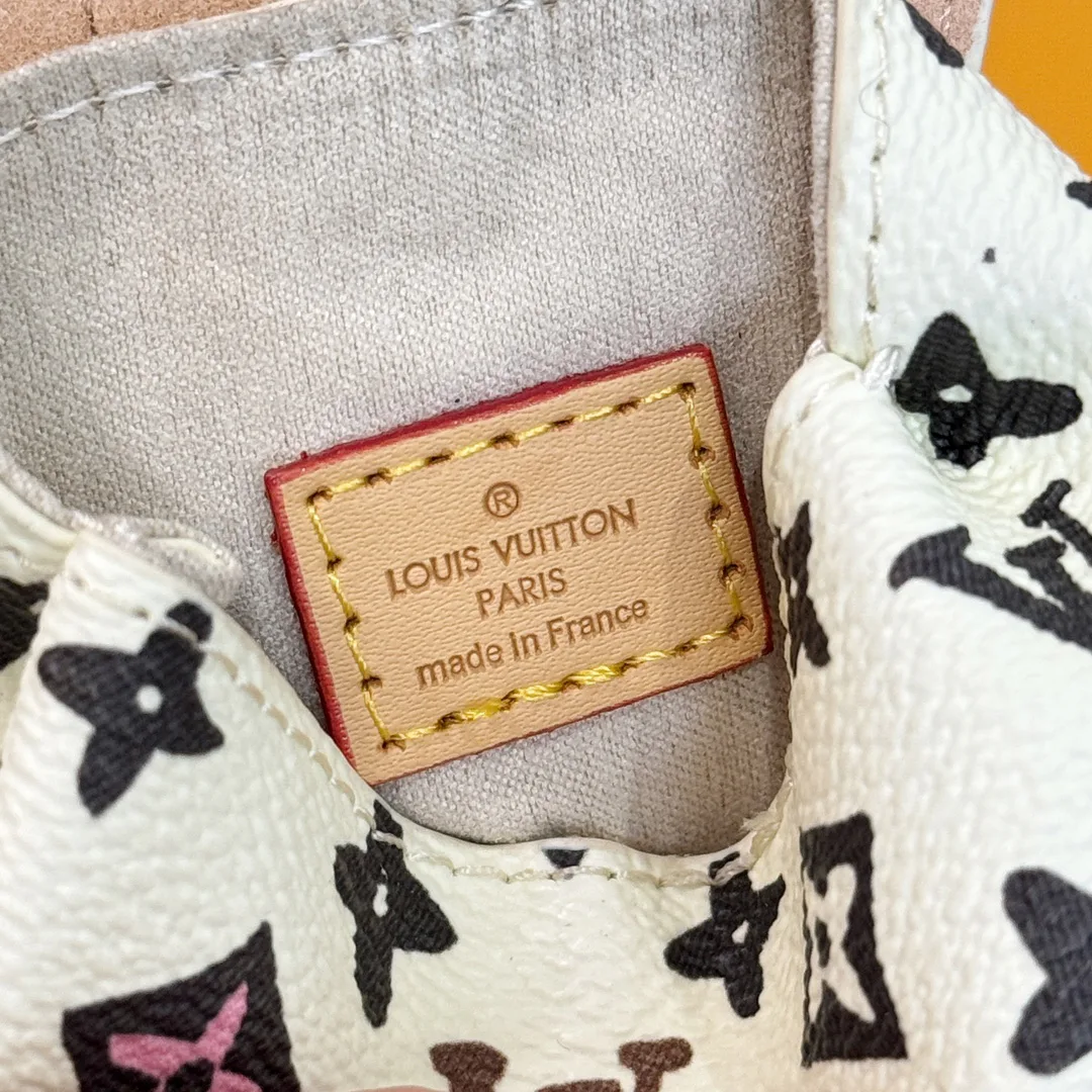 Рюкзаки Женские Louis Vuitton 277760