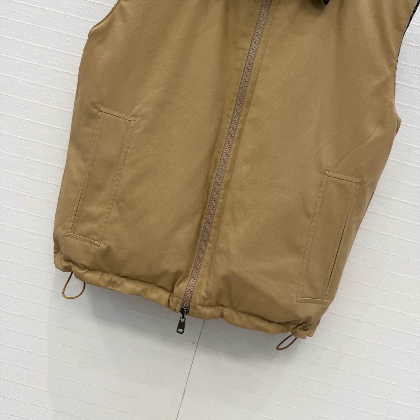Жилеты Женские Brunello Cucinelli 19000940