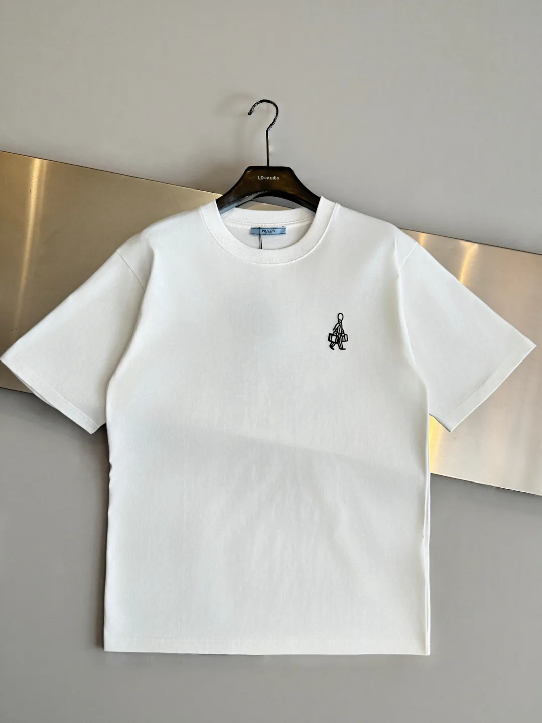 Футболки Женские Prada 11868659