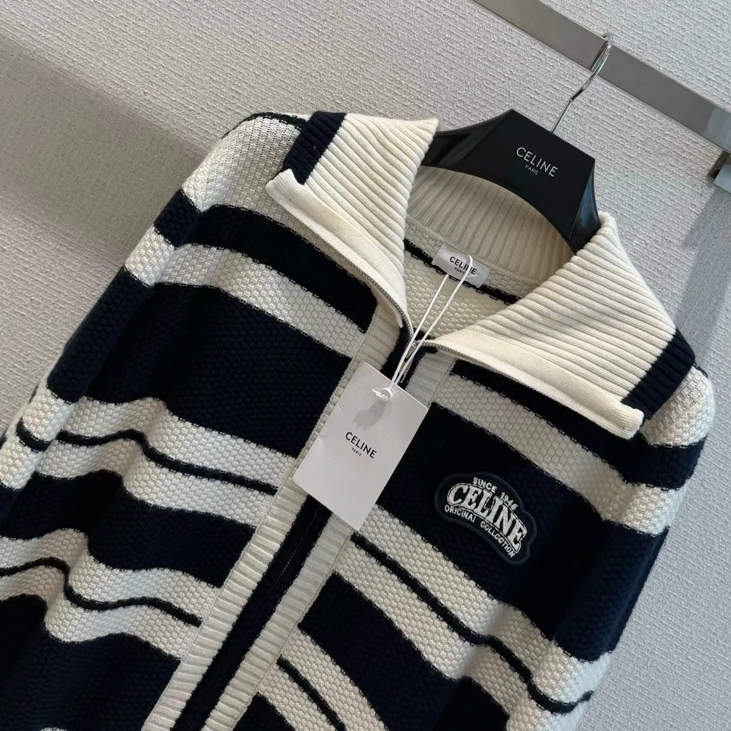 Куртки И Пуховики Женские Celine 18566453