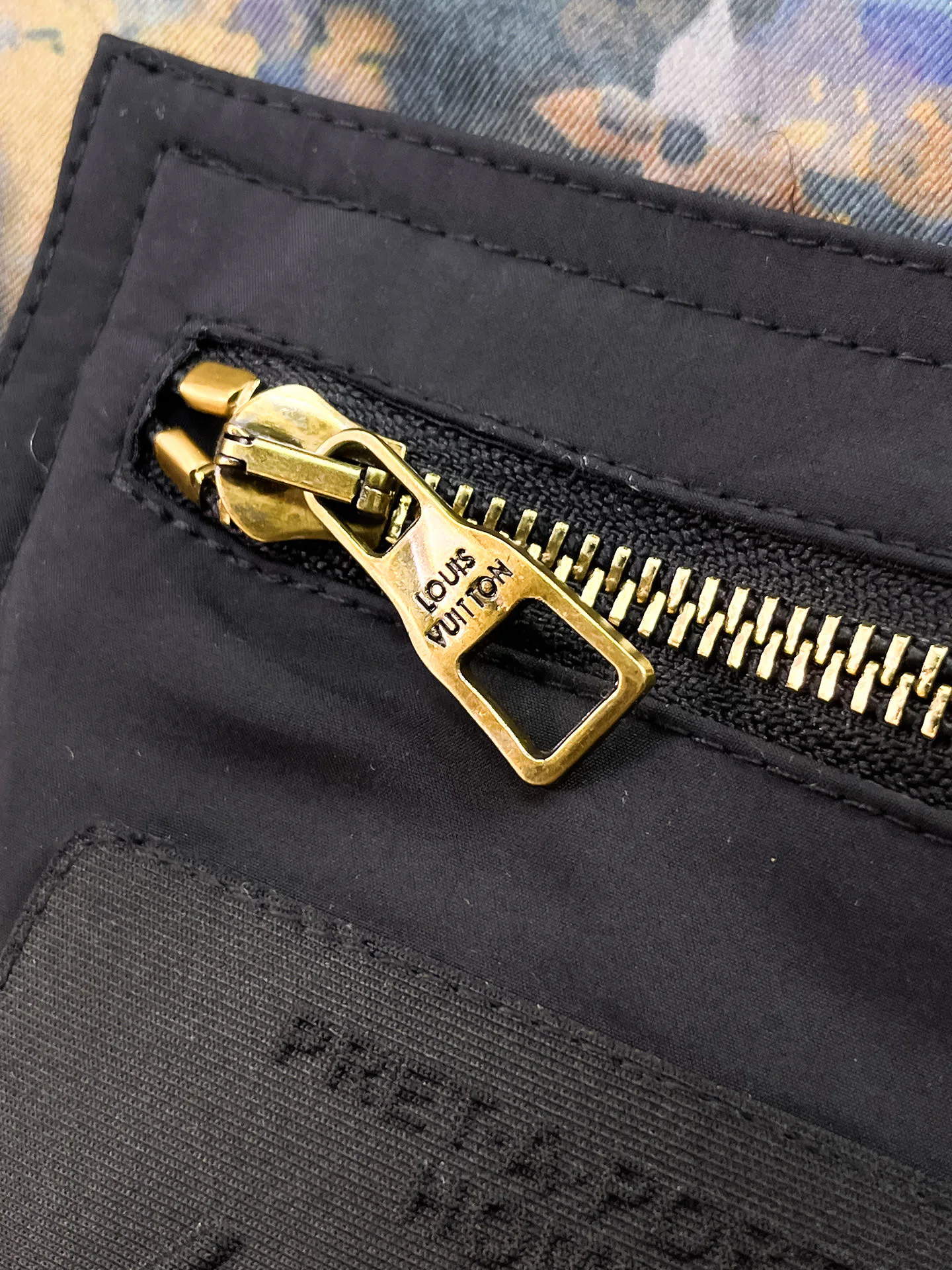 Куртки И Пуховики Женские Louis Vuitton 5899061