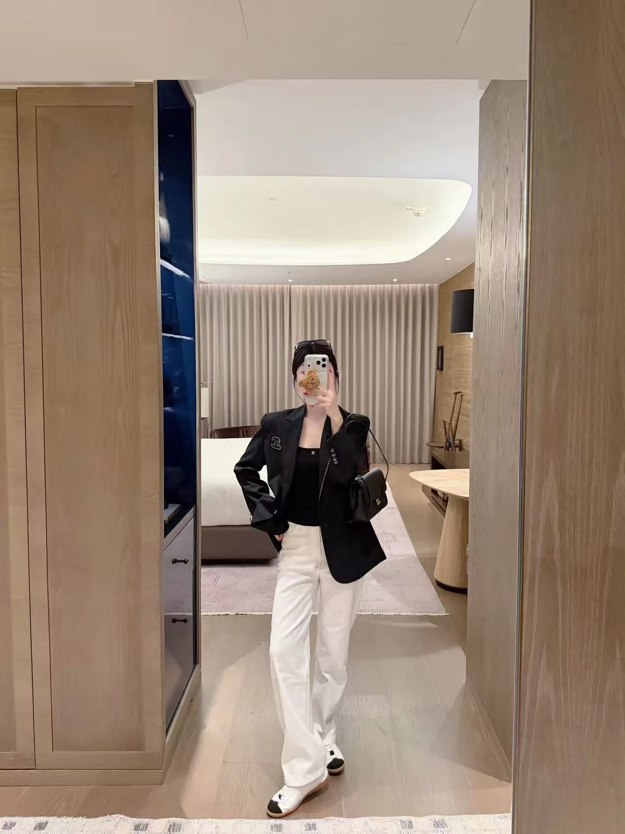 Жакеты Женские Chanel 18011986